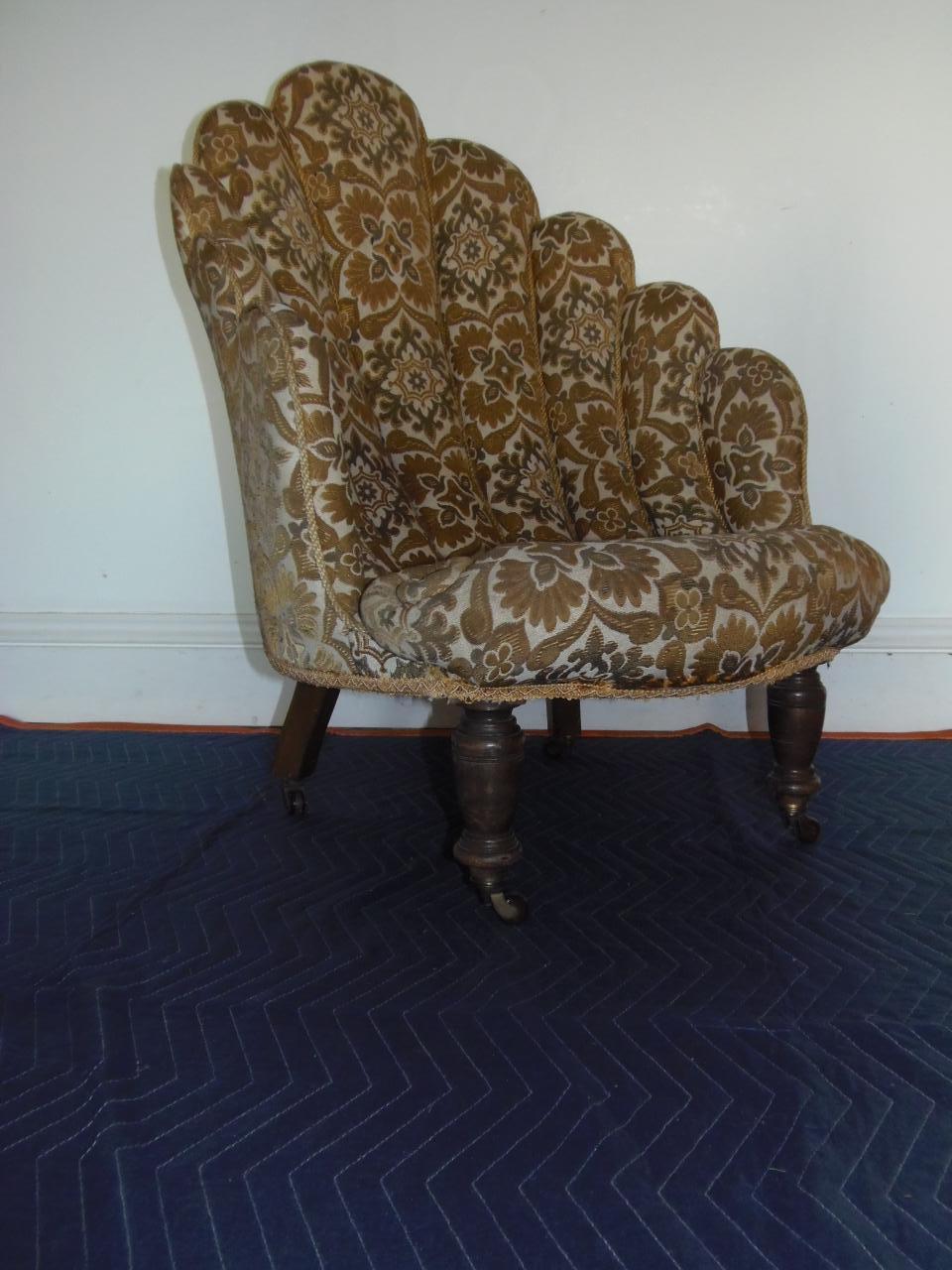 Victorian Decorative Cloud Shaped Chair (1 of 12) Victorian Decorative Cloud Shaped Chair (1 of 12)