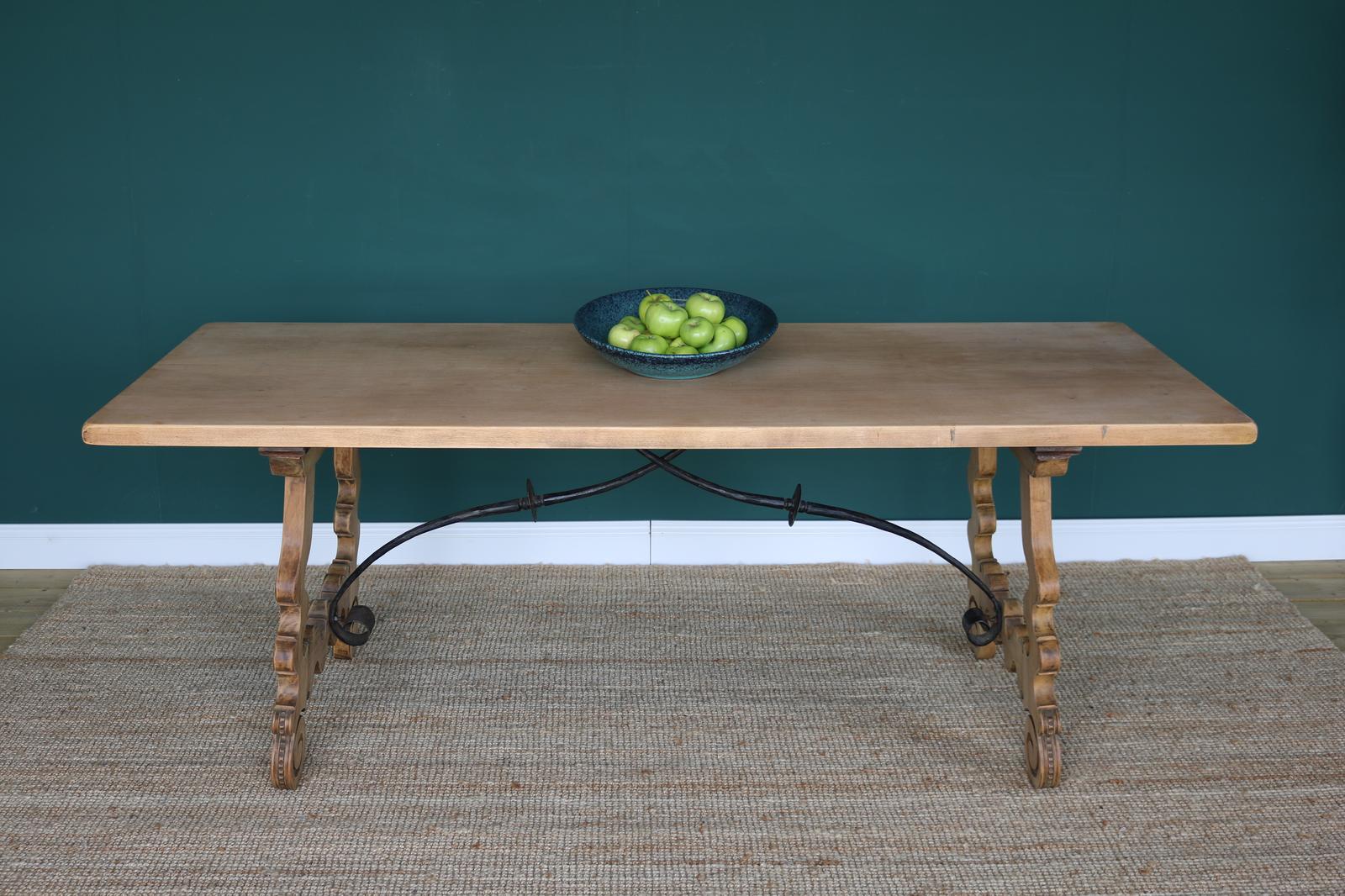 Spanish Baroque Style Walnut Dining Table (1 of 12) Spanish Baroque Style Walnut Dining Table (1 of 12)