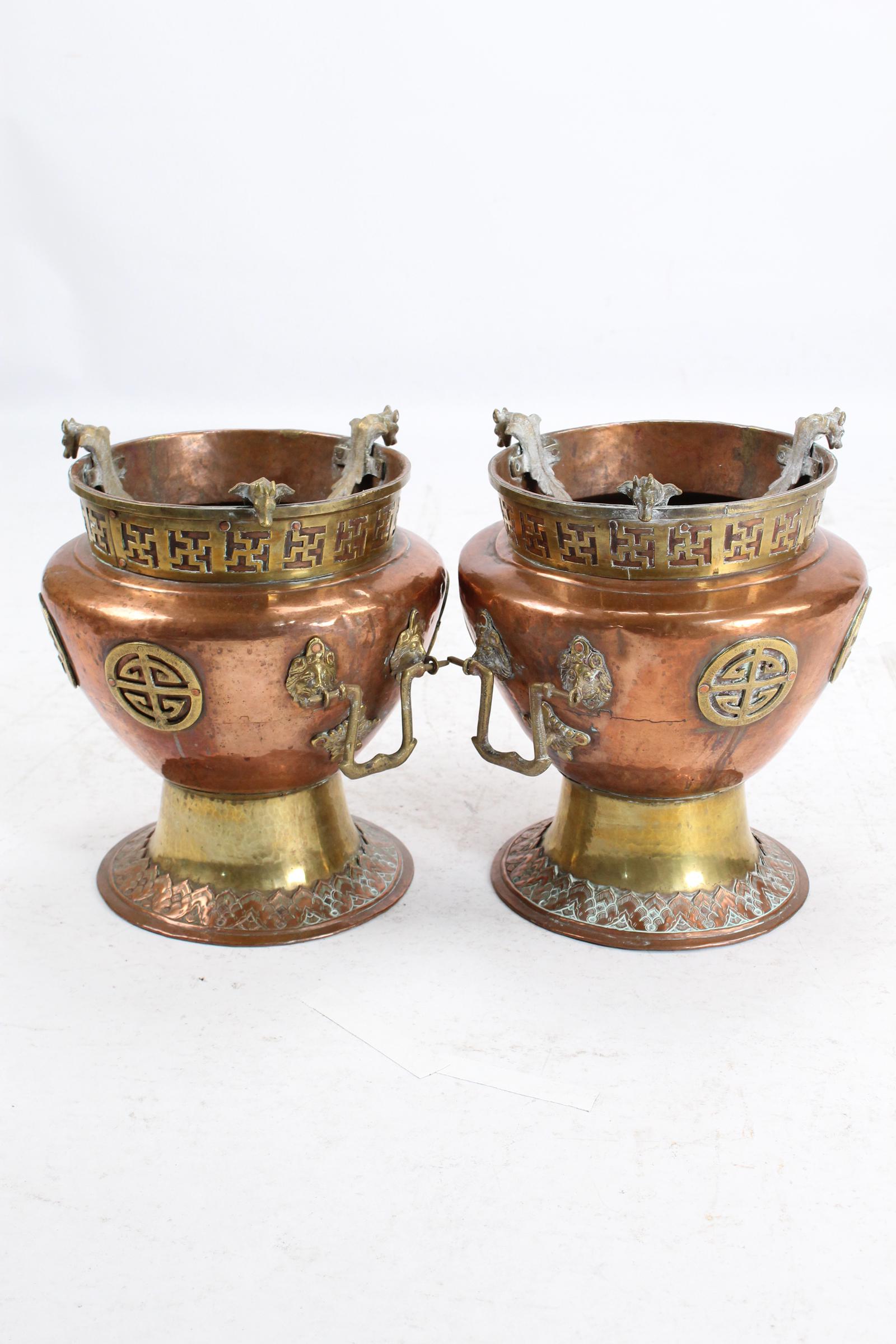 Pair of Chinese Brass & Copper Planters / Jardinières (1 of 13) Pair of Chinese Brass & Copper Planters / Jardinières (1 of 13)