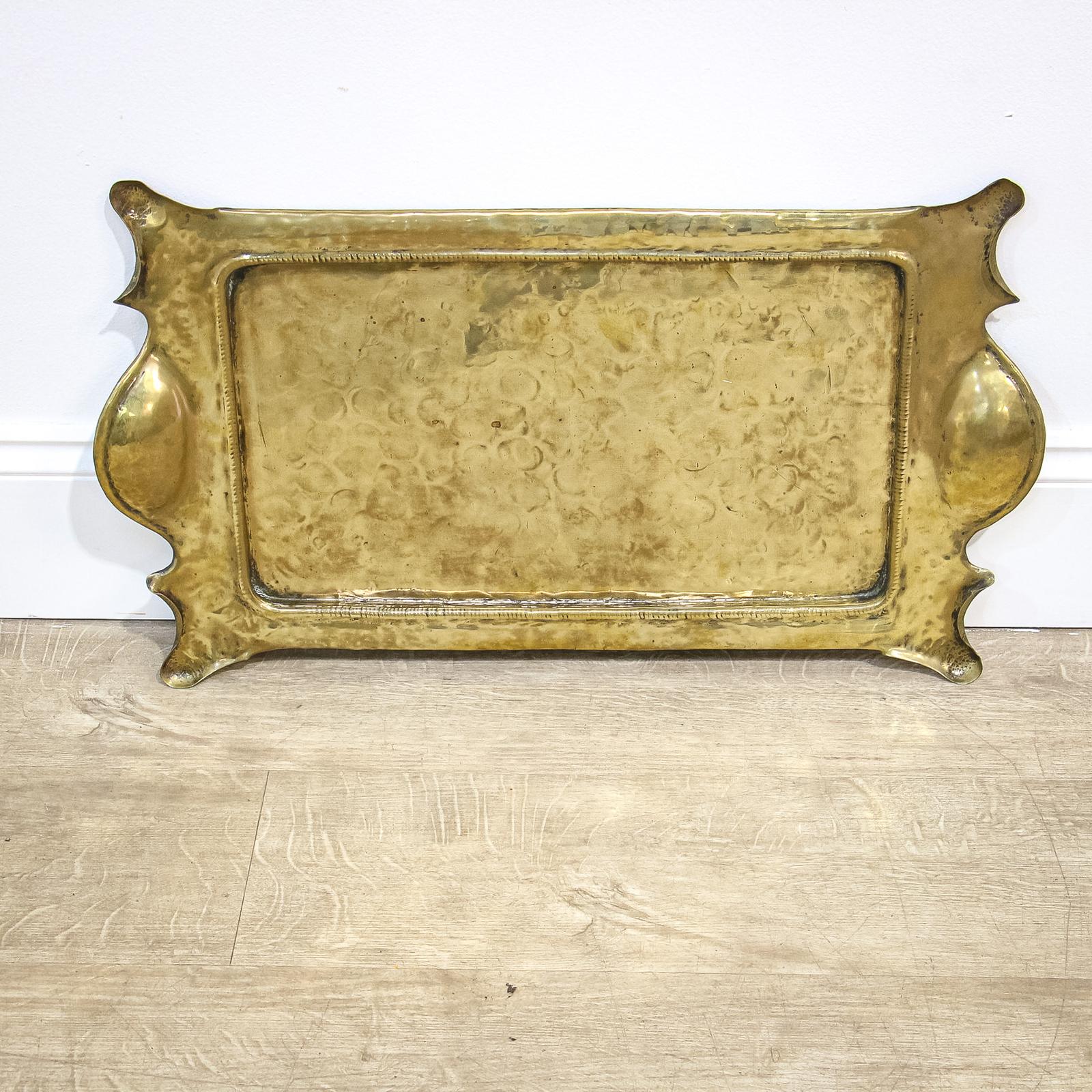 Stunning Planished Arts & Crafts Tray (1 of 8)