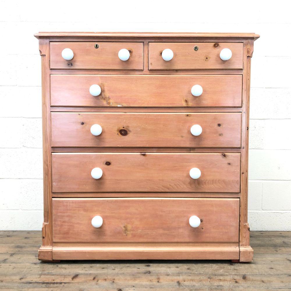 Large Pine Chest of Drawers (1 of 10) Large Pine Chest of Drawers (1 of 10)