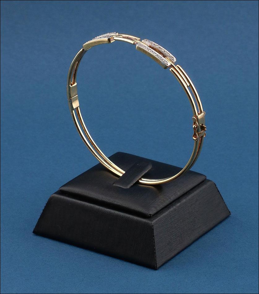 Vintage 18k Gold Bangle with 24 Natural Diamonds 1980s (1 of 9)