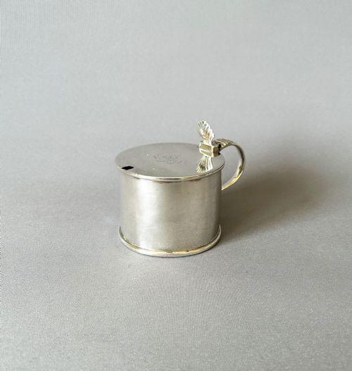 Rare Large 18th Century Silver Drum Mustard Pot (1 of 9)