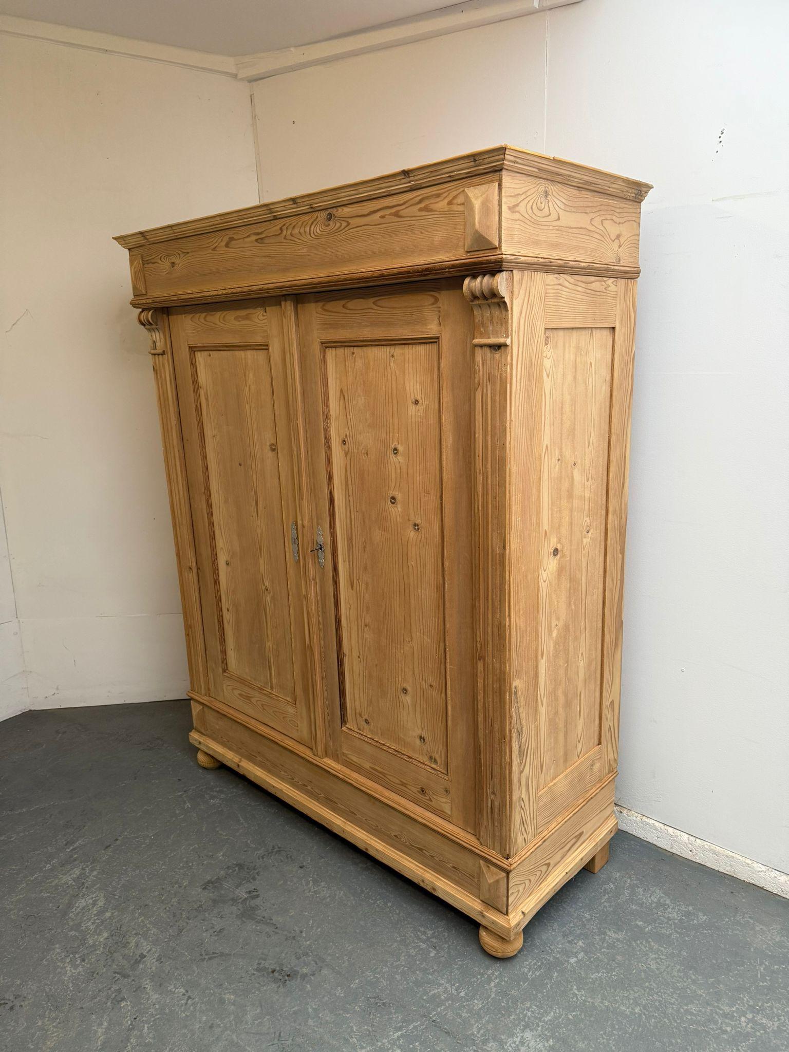 A Cracking Wide Victorian Antique / Old Pine Knockdown Wardrobe to Wax/ Paint (1 of 11) A Cracking Wide Victorian Antique / Old Pine Knockdown Wardrobe to Wax/ Paint (1 of 11)