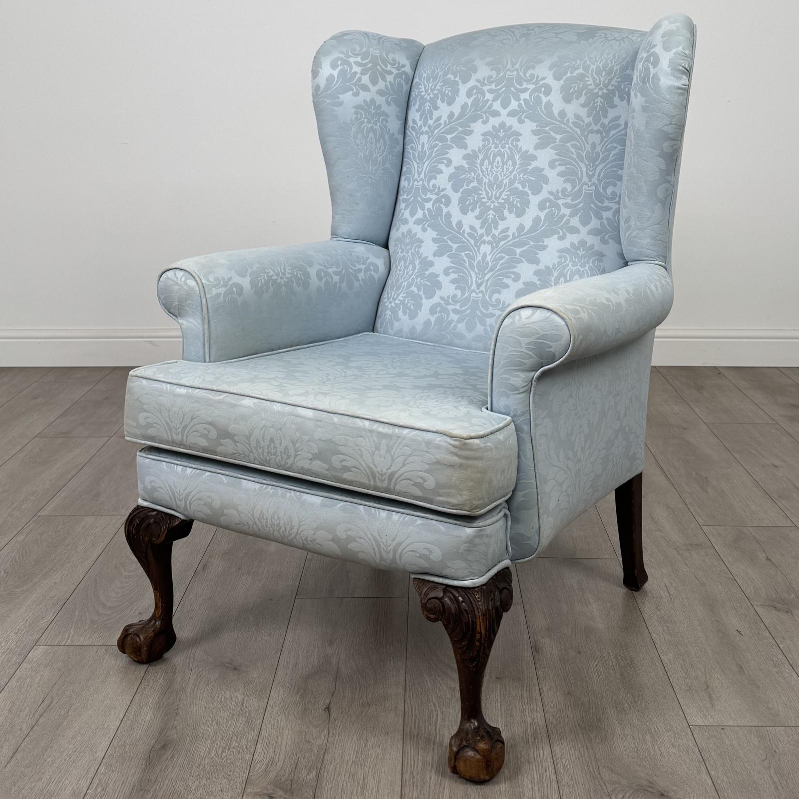 Antique 20th Century Wingback Armchair In Oak (1 of 12)