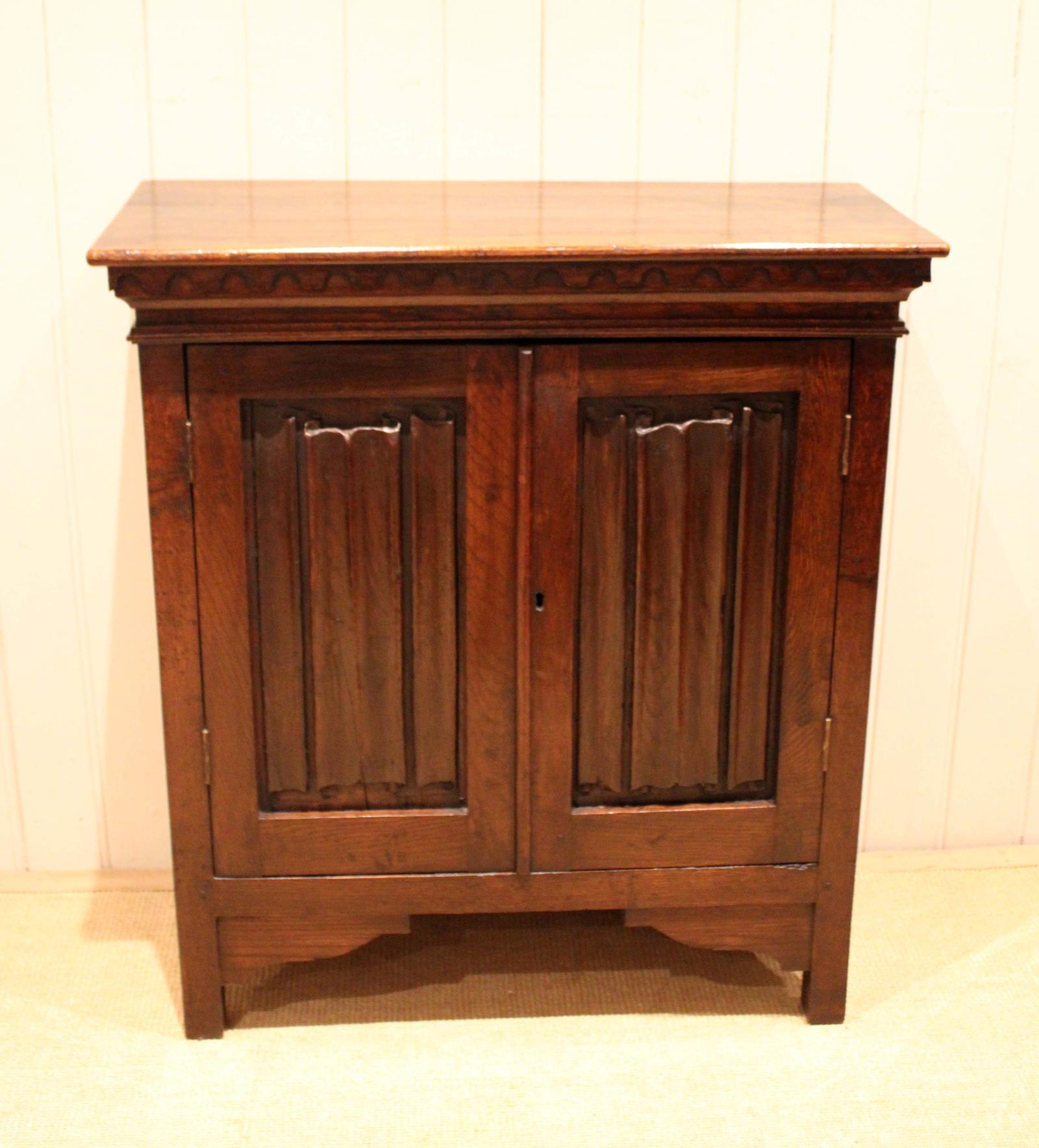 Mid 19th Century Solid Oak Side Cabinet (1 of 11) Mid 19th Century Solid Oak Side Cabinet (1 of 11)