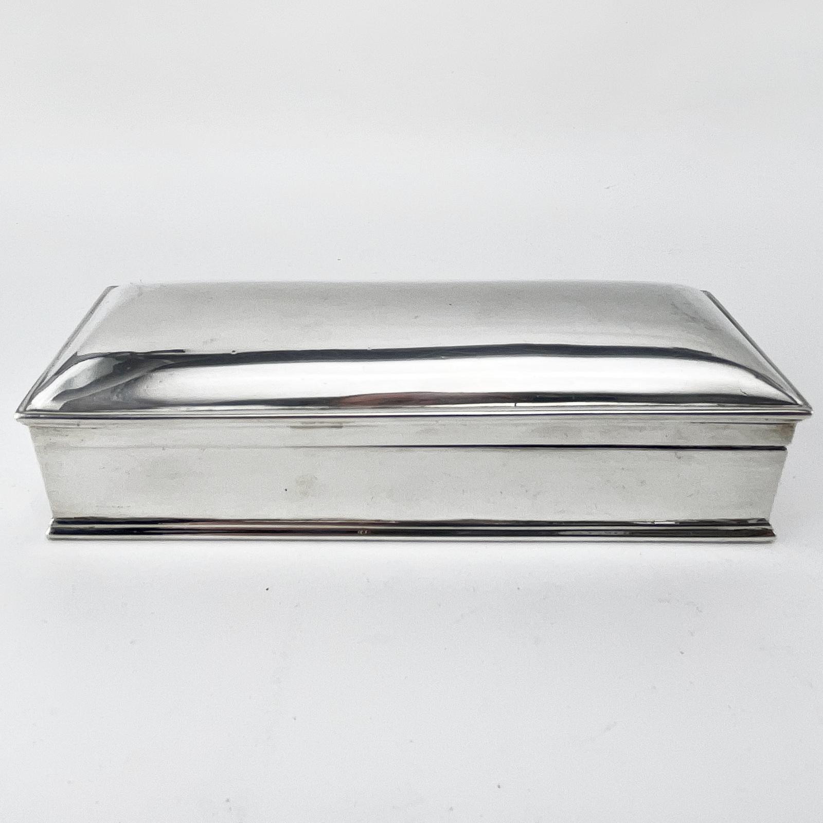 Plain Edwardian Sterling Silver Jewellery or Trinket Box (1 of 7)