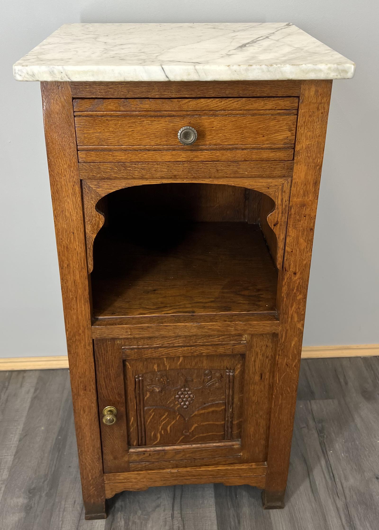 French Antique Bedside Table Cabinet Vintage Nightstand Marble Top 3559 (1 of 9) French Antique Bedside Table Cabinet Vintage Nightstand Marble Top 3559 (1 of 9)