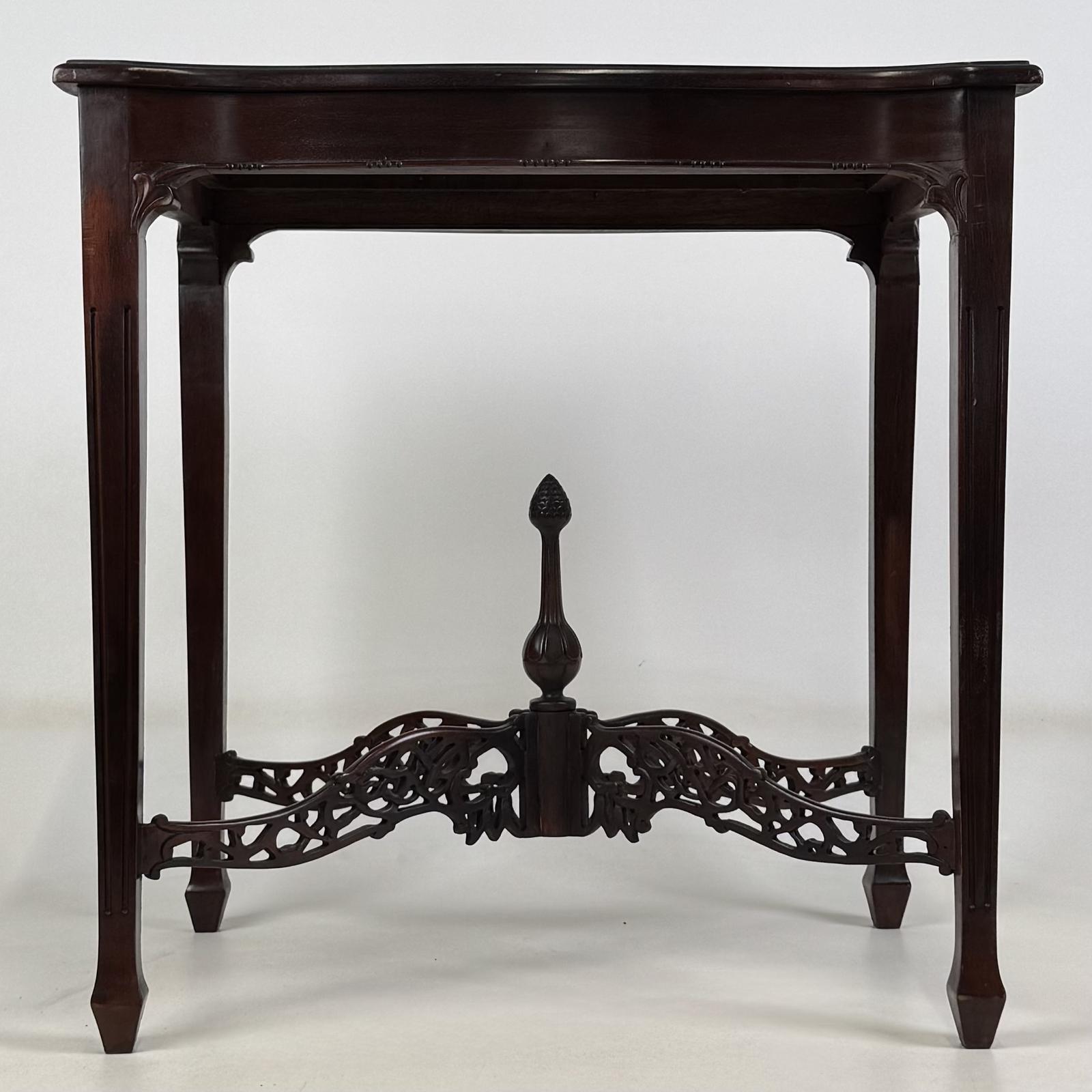 Antique 20th Century Edwardian Side Table in Mahogany (1 of 9) Antique 20th Century Edwardian Side Table in Mahogany (1 of 9)