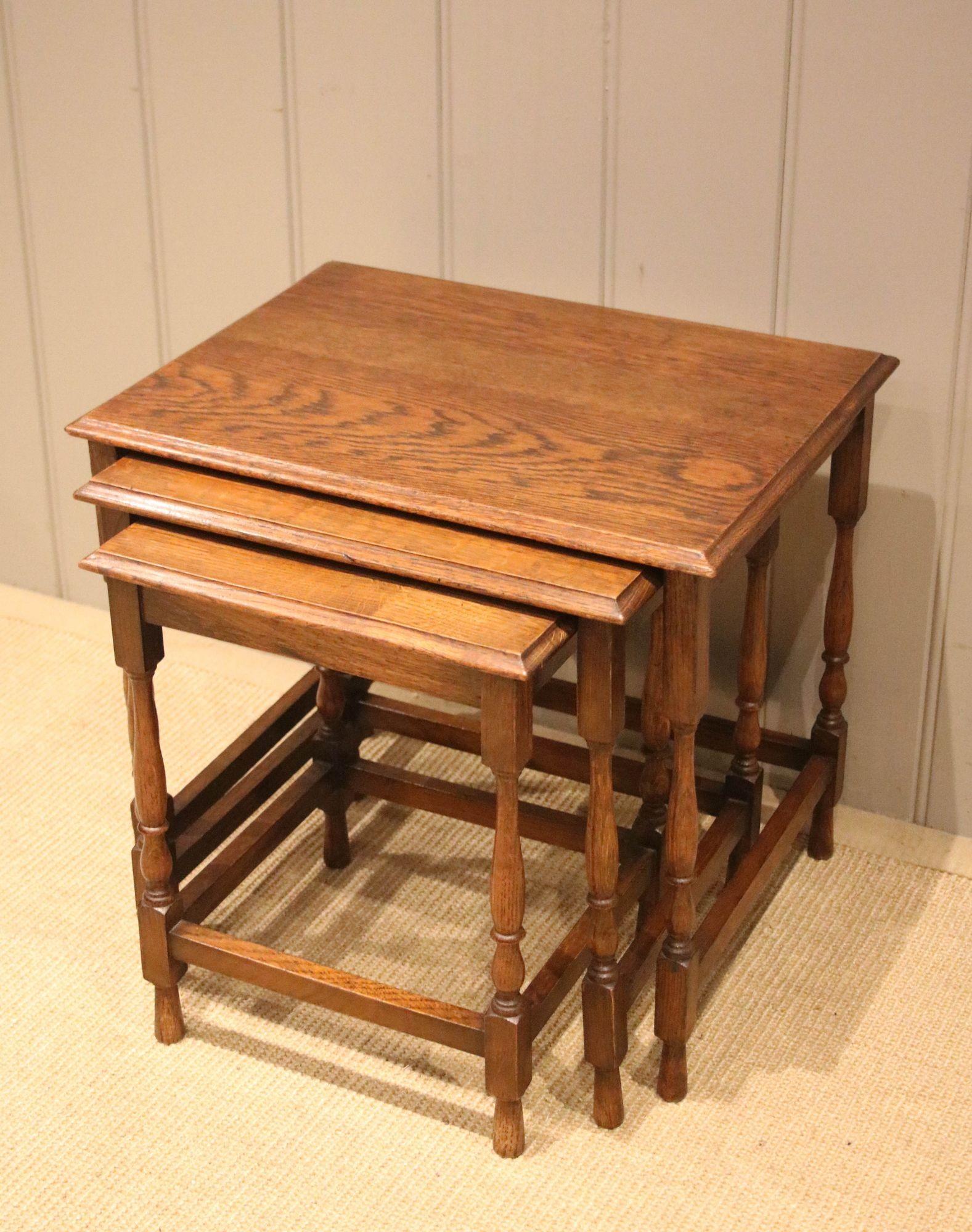 Oak Nest of Three Tables (1 of 11) Oak Nest of Three Tables (1 of 11)