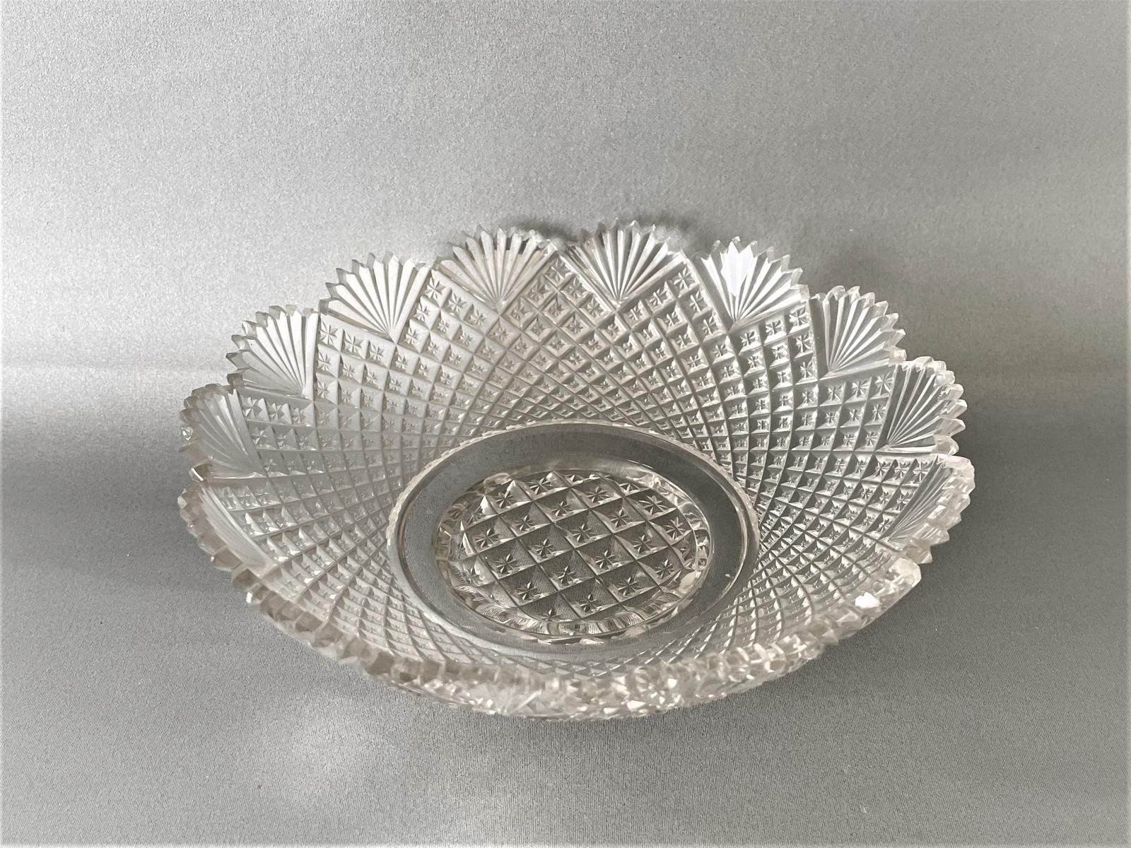 Lovely Georgian Revival Cut Glass Dish (1 of 6) Lovely Georgian Revival Cut Glass Dish (1 of 6)