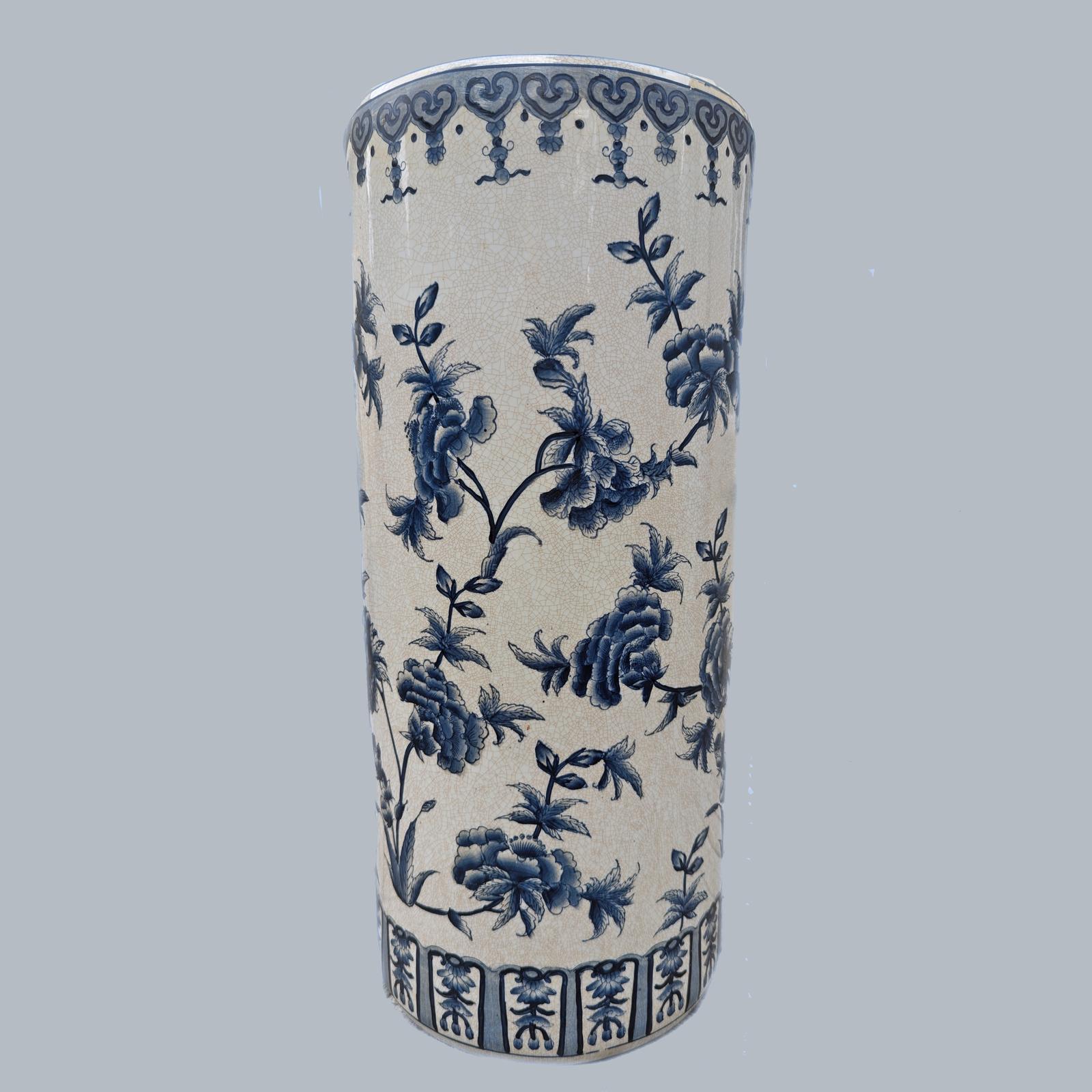 Early 20th Century Antique Oriental Porcelain Umbrella Stand — Blue & White Ironstone China with Rose Motif (1 of 8) Early 20th Century Antique Oriental Porcelain Umbrella Stand — Blue & White Ironstone China with Rose Motif (1 of 8)