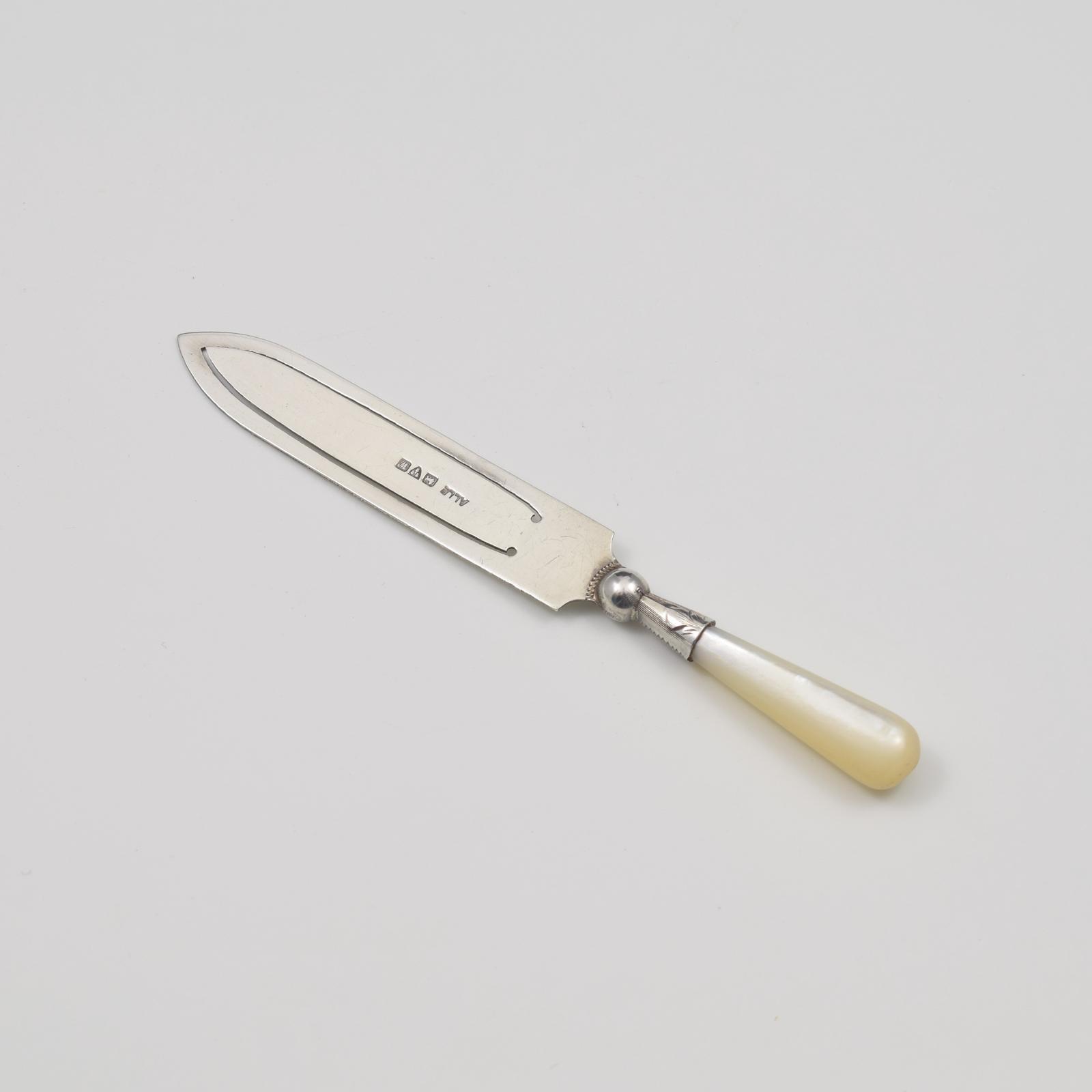 Antique Mother Of Pearl & Silver Bookmark Adie & Lovekin Chester 1922 (1 of 6) Antique Mother Of Pearl & Silver Bookmark Adie & Lovekin Chester 1922 (1 of 6)