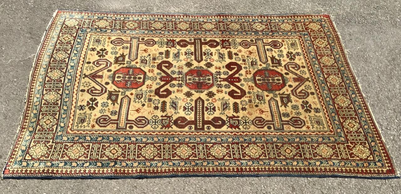 Fine Quality Vintage Hand Made Caucasian Rug Traditional Rams Horn Design (1 of 8)