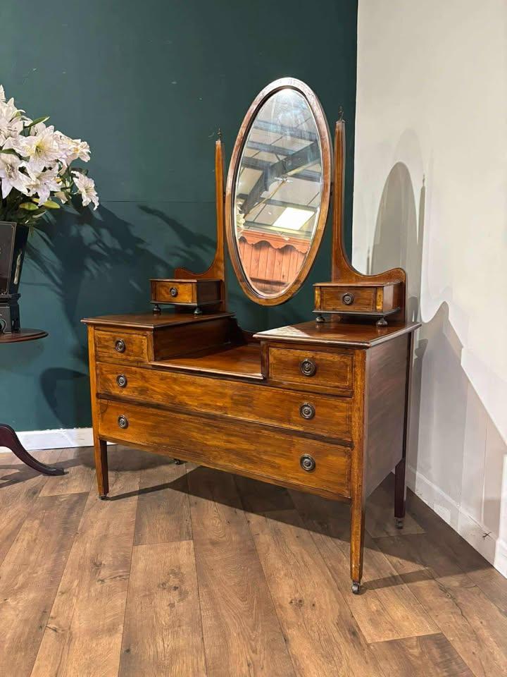 Edwardian String Inlaid Mahogany Dressing Table (1 of 16)