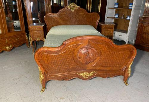 Stunning French Kingsize Bed & Matching Bedside Cabinets (1 of 14)