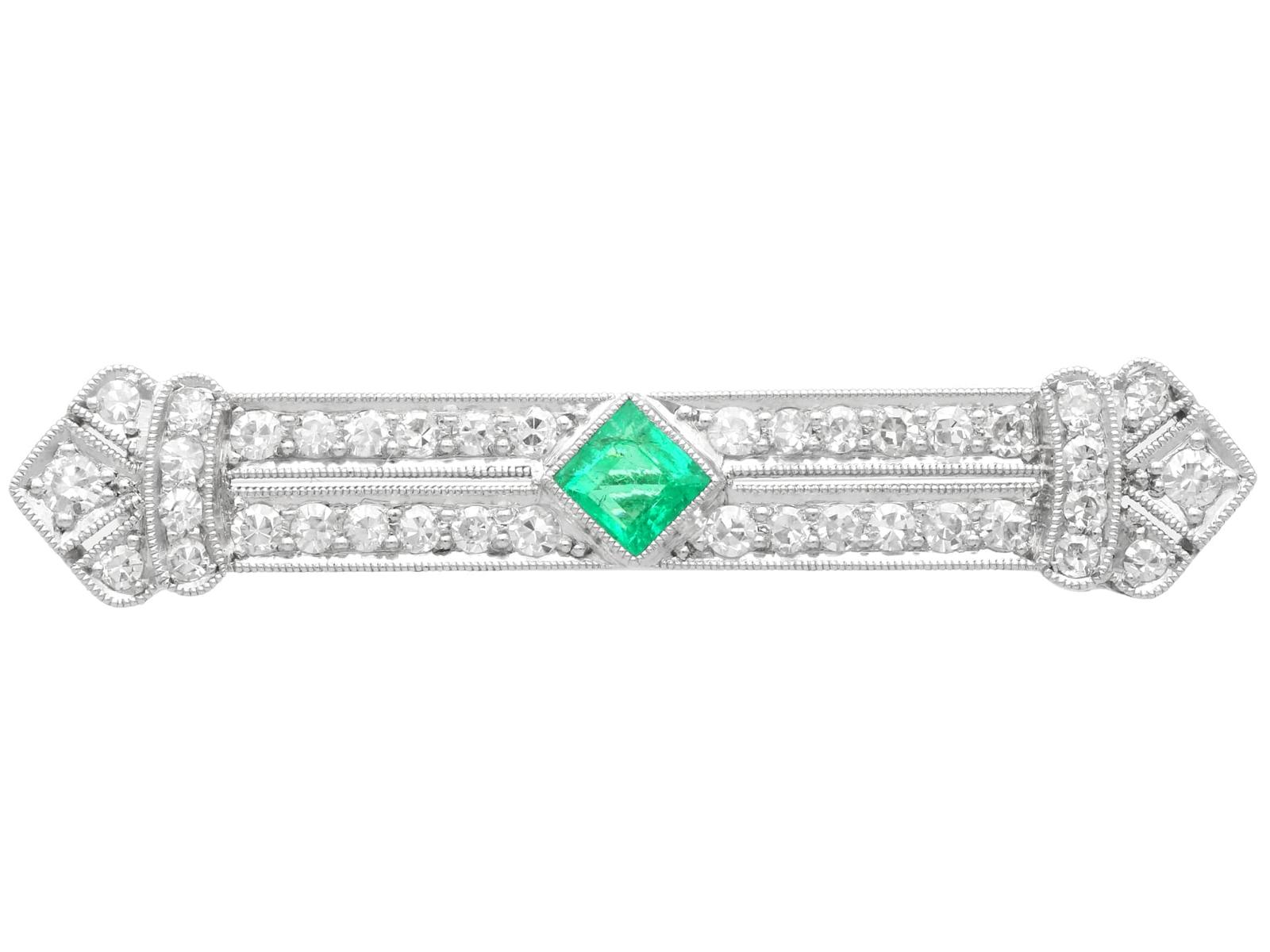 0.48ct Emerald & 1.29ct Diamond, Platinum Brooch - Art Deco c.1930 (1 of 13)