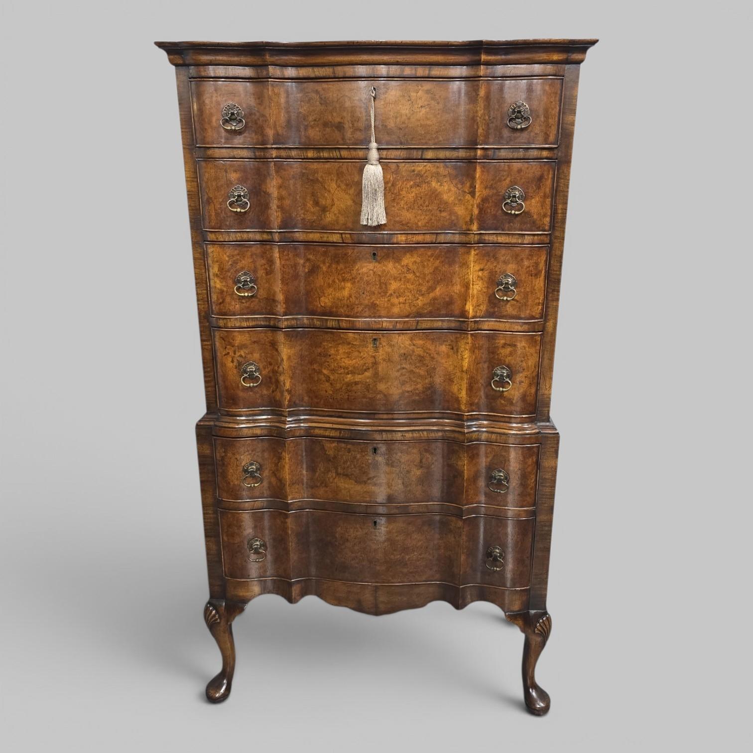 Queen Anne Burr Walnut Chest of Drawers on Stand (1 of 11) Queen Anne Burr Walnut Chest of Drawers on Stand (1 of 11)