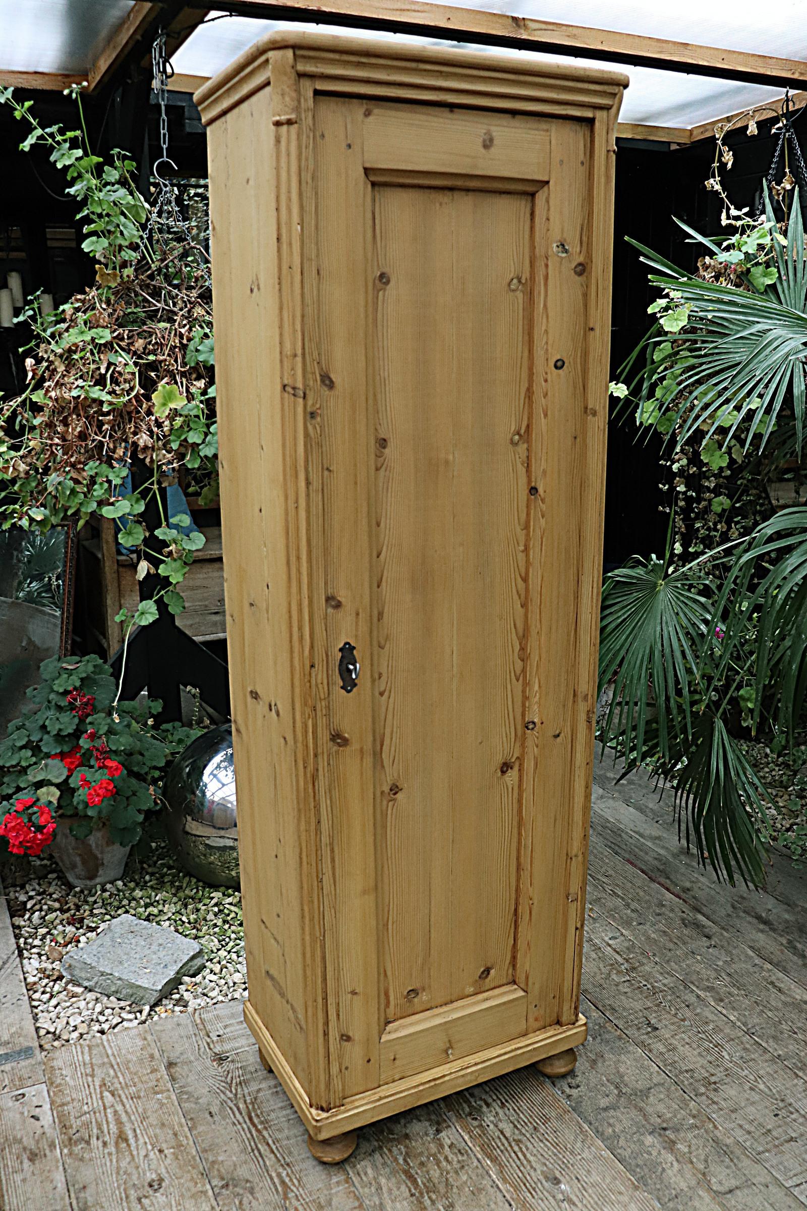 Lovely & Very Old Stripped / Waxed Pine Cabinet / Cupboard (1 of 11) Lovely & Very Old Stripped / Waxed Pine Cabinet / Cupboard (1 of 11)