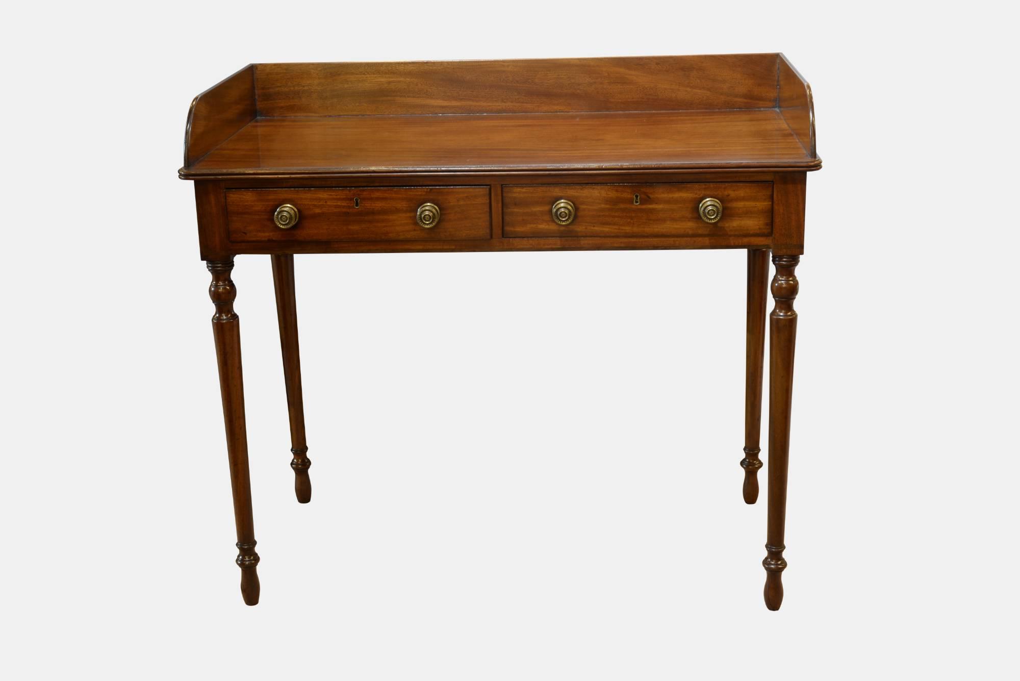 George IV Mahogany Dressing Table (1 of 1) George IV Mahogany Dressing Table (1 of 1)
