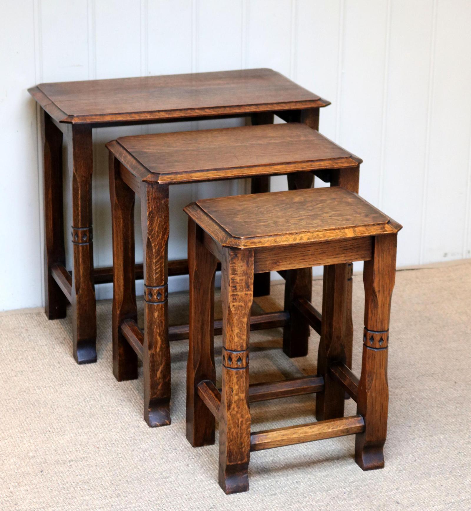 Solid Oak Nest of Three Tables (1 of 9) Solid Oak Nest of Three Tables (1 of 9)