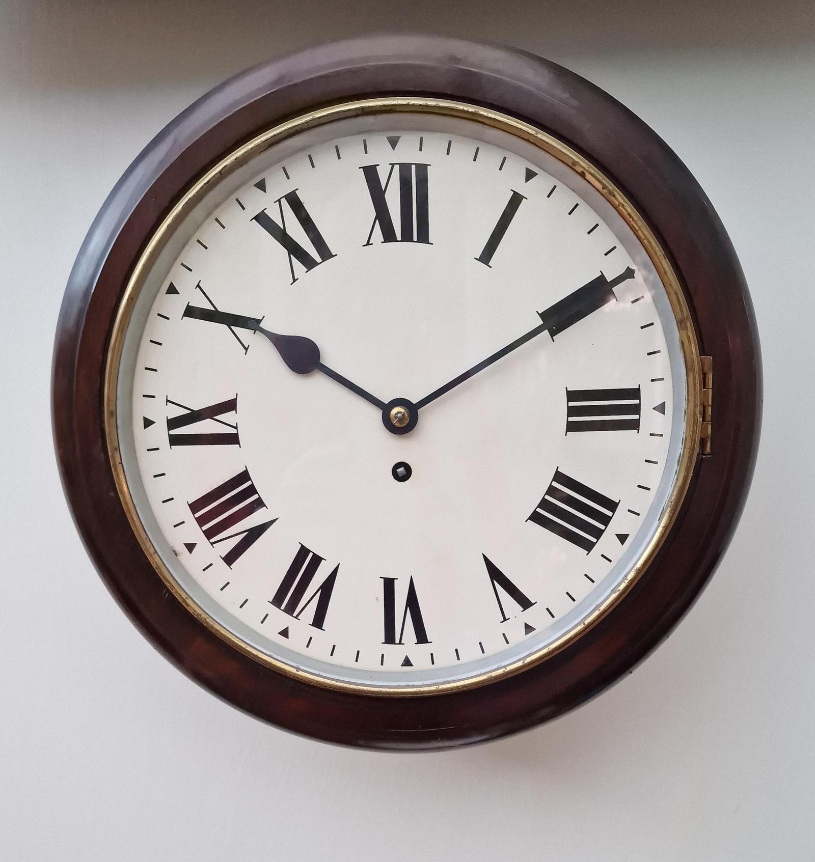 Fusee Dial Wall Clock (1 of 6) Fusee Dial Wall Clock (1 of 6)