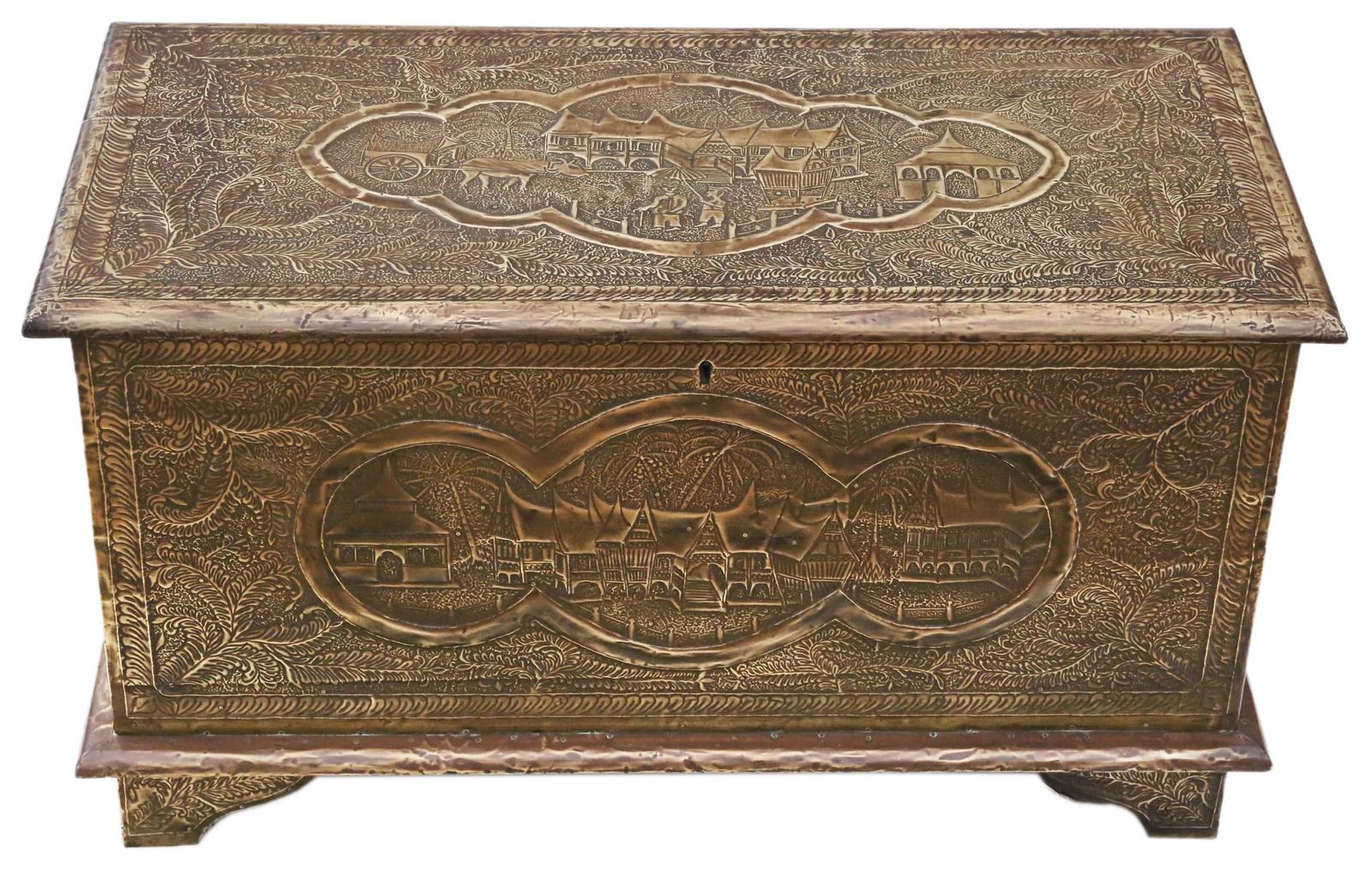 Antique Fine Quality Chinoiserie Chinese Brass Covered Camphor Wood Chest Coffer (1 of 8) Antique Fine Quality Chinoiserie Chinese Brass Covered Camphor Wood Chest Coffer (1 of 8)