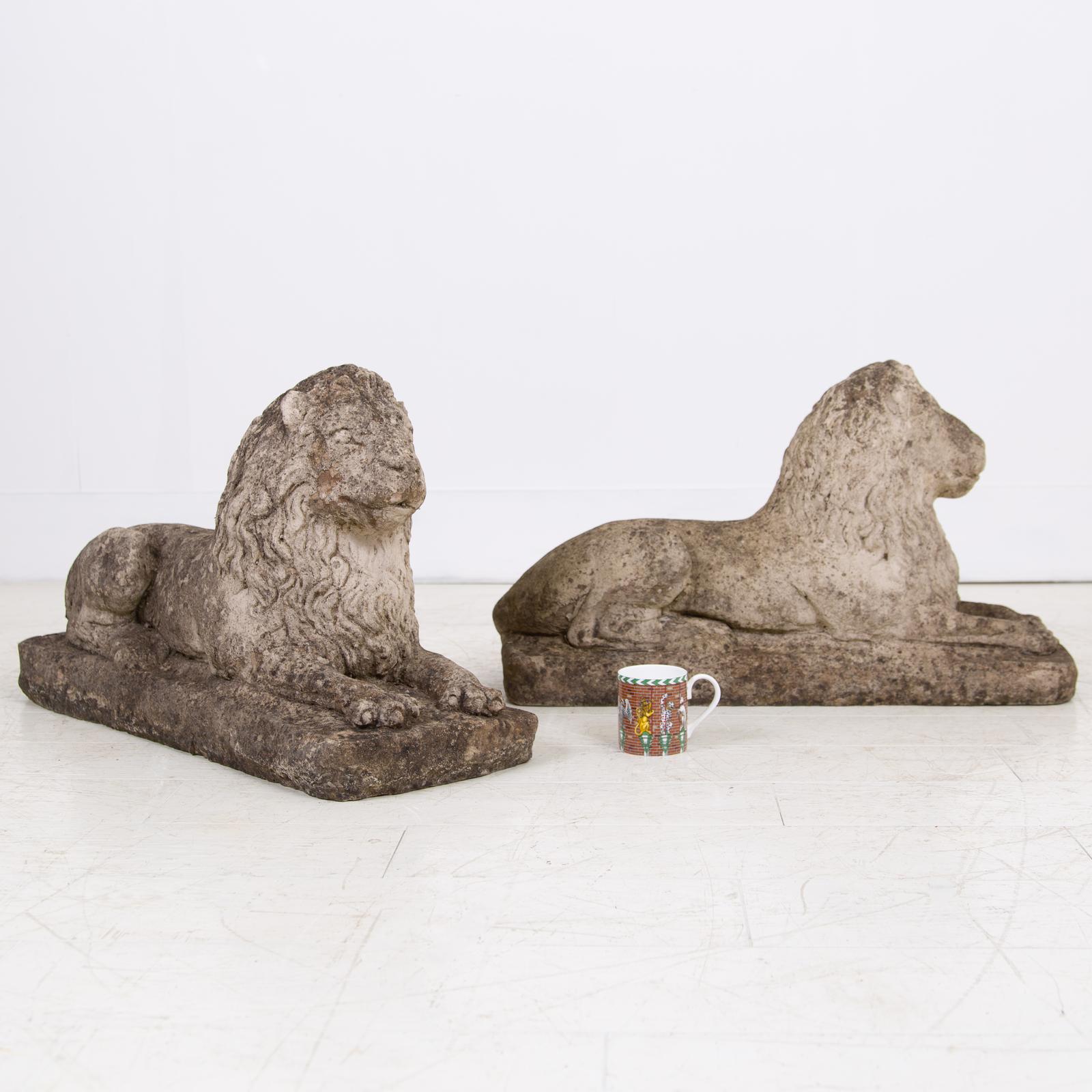 Pair of Weathered Recumbent Garden Lions (1 of 16)