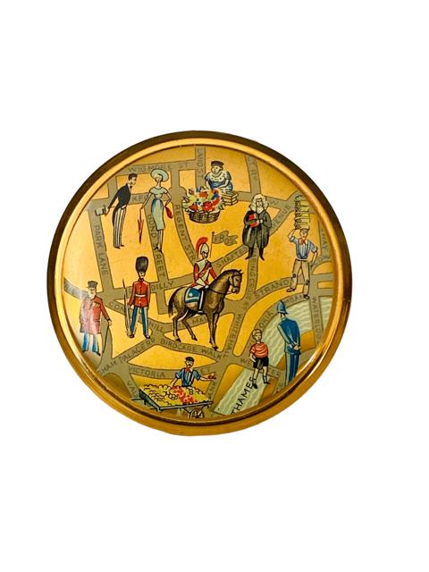 Vintage London Scenes Powder Compact c.1950 (1 of 5) Vintage London Scenes Powder Compact c.1950 (1 of 5)