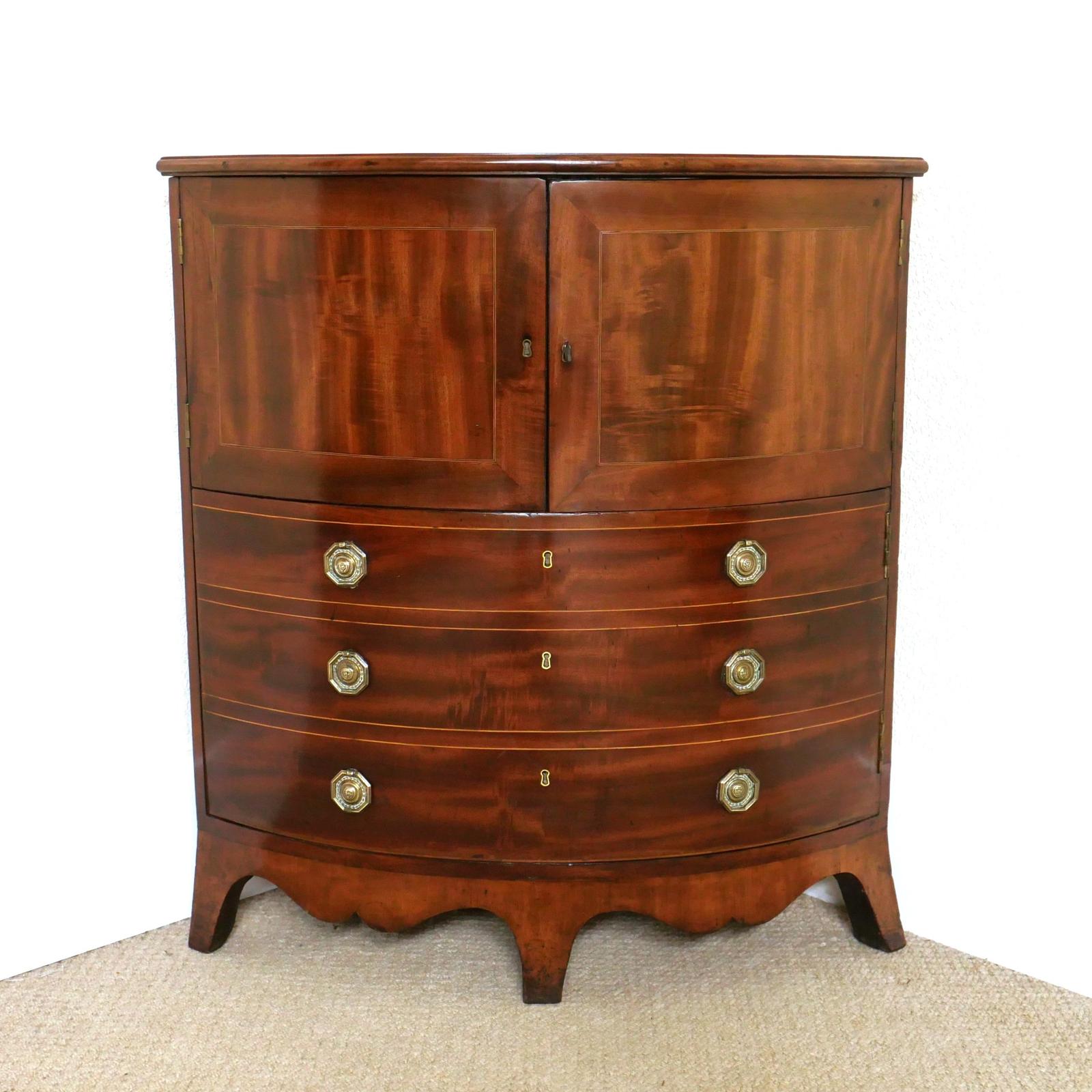 Georgian Mahogany Floor Standing Bow Front Corner Cupboard (1 of 8)