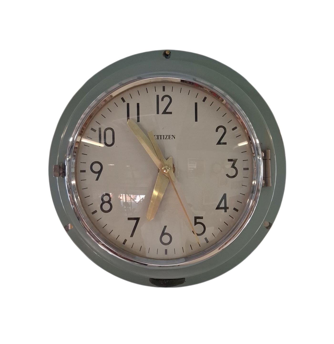 Reclaimed Circular Ships Wall Clock (1 of 3)