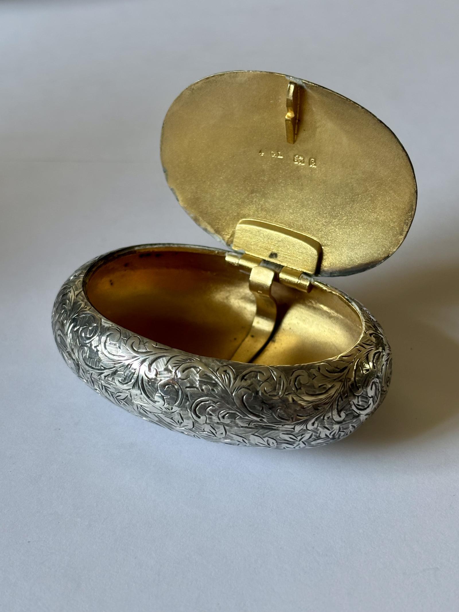 Edwardian Silver Tobacco Box with Squeeze Action Lid G Loveridge 1904 (1 of 10) Edwardian Silver Tobacco Box with Squeeze Action Lid G Loveridge 1904 (1 of 10)