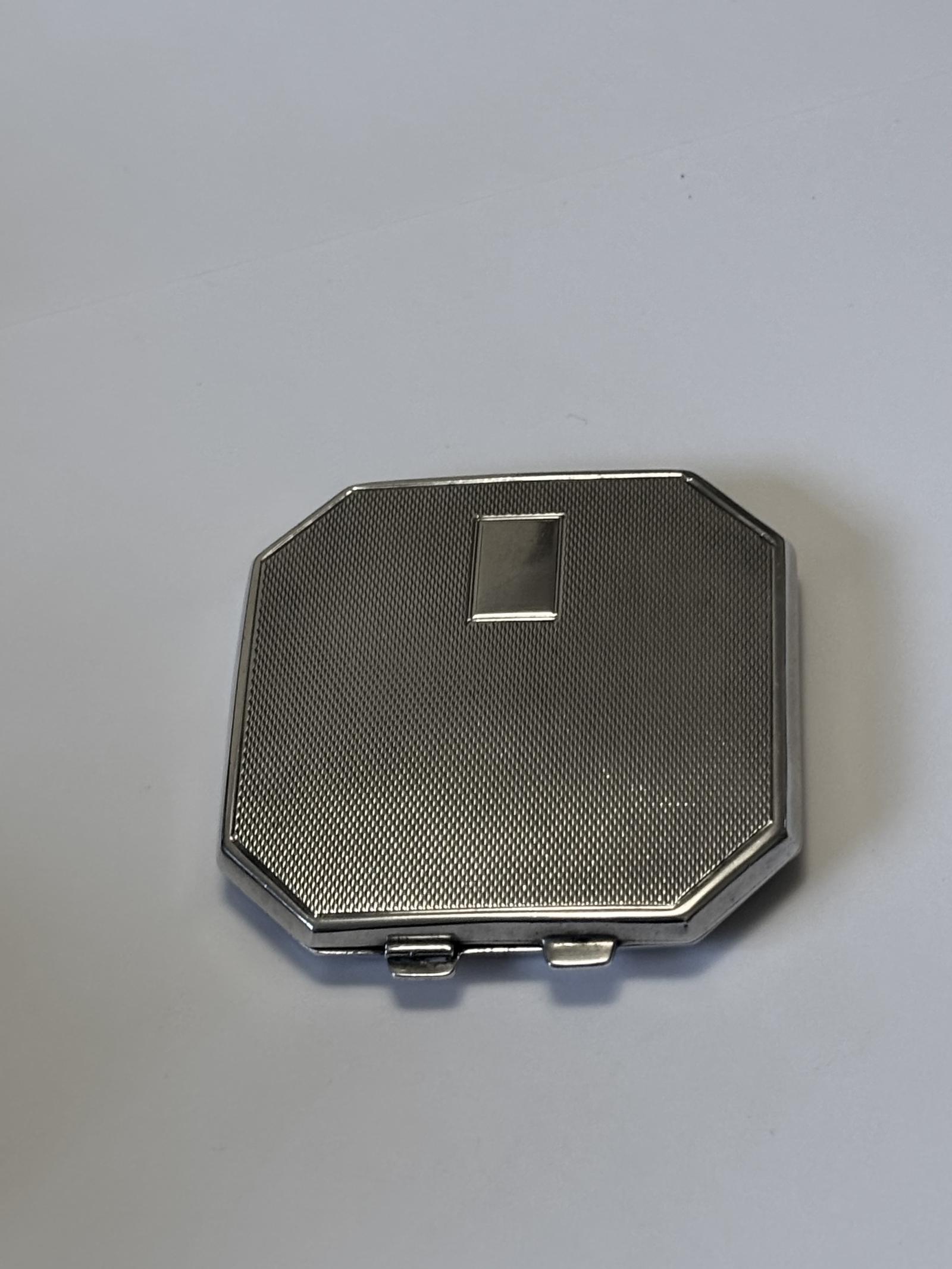 Art Deco Silver Compact Joseph Gloster Ltd 1940 (1 of 12)