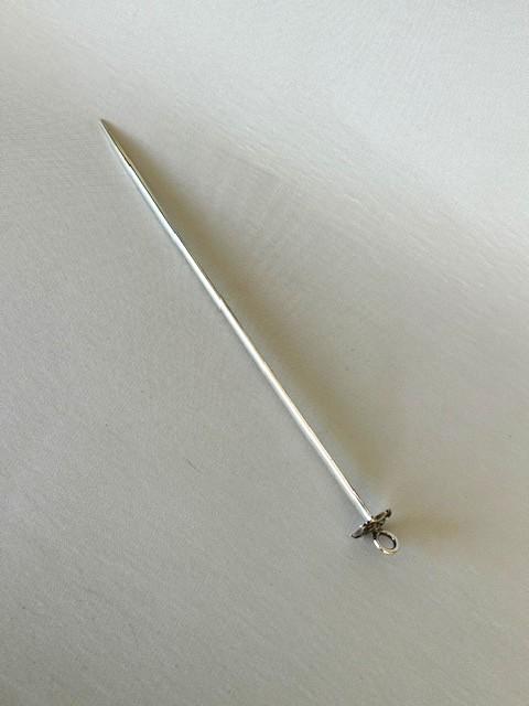 Military Tudor Rose Edwardian Silver Game Skewer (1 of 5)