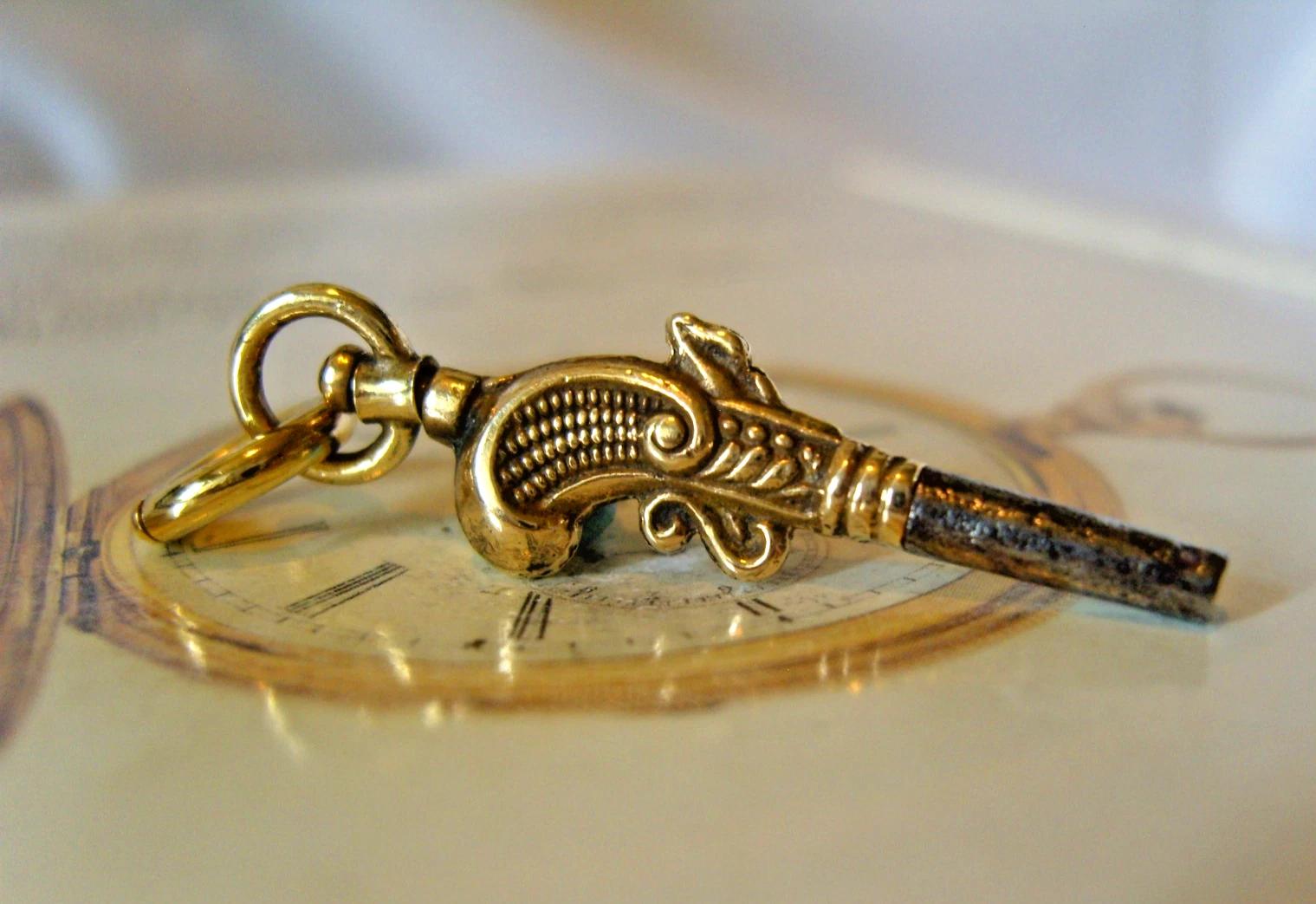 Pocket Watch Chain Key Fob Victorian Swivel Gun Pistol 1890s (1 of 7) Pocket Watch Chain Key Fob Victorian Swivel Gun Pistol 1890s (1 of 7)