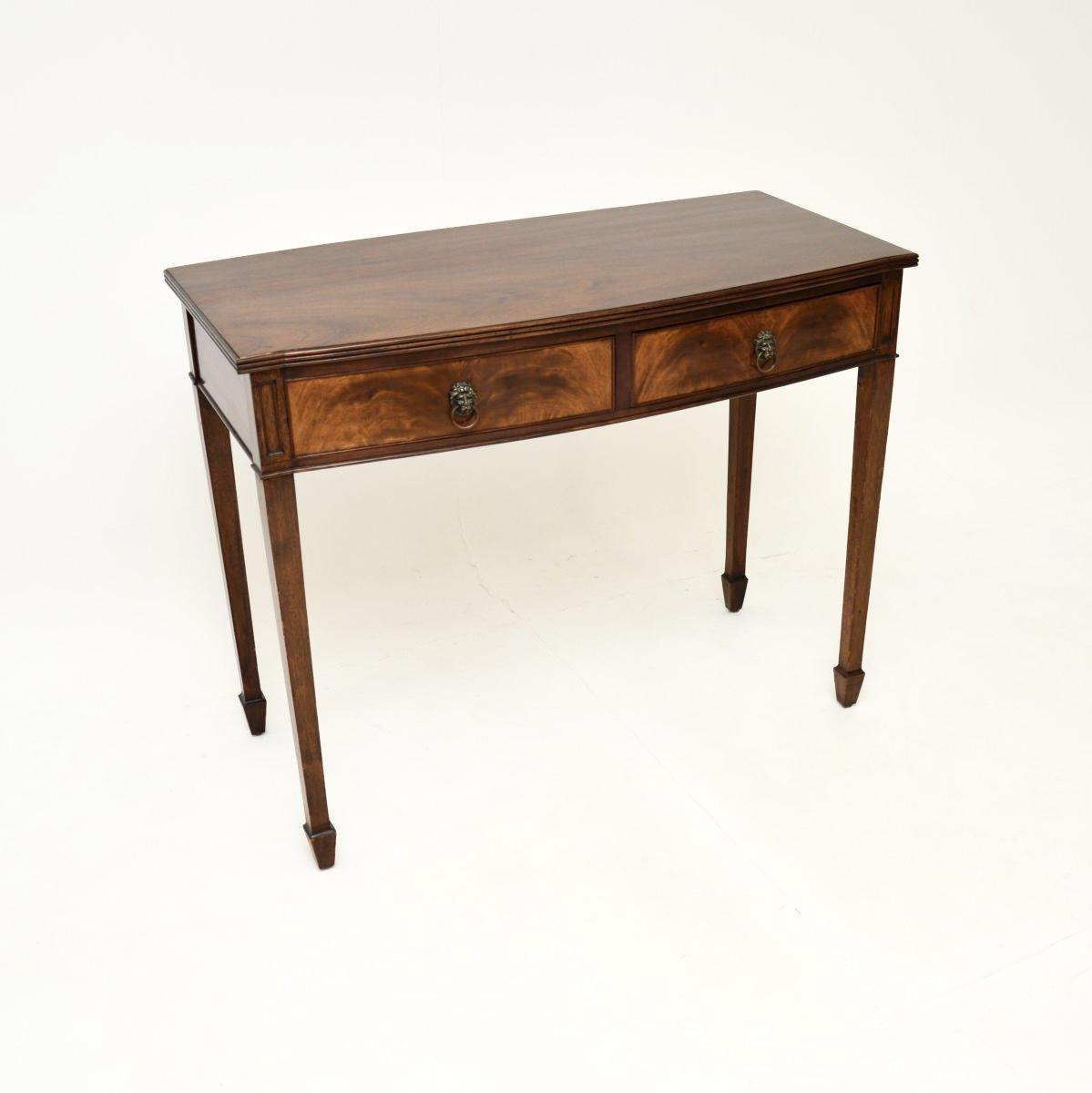 Antique Mahogany Bow Front Console Table (1 of 7) Antique Mahogany Bow Front Console Table (1 of 7)
