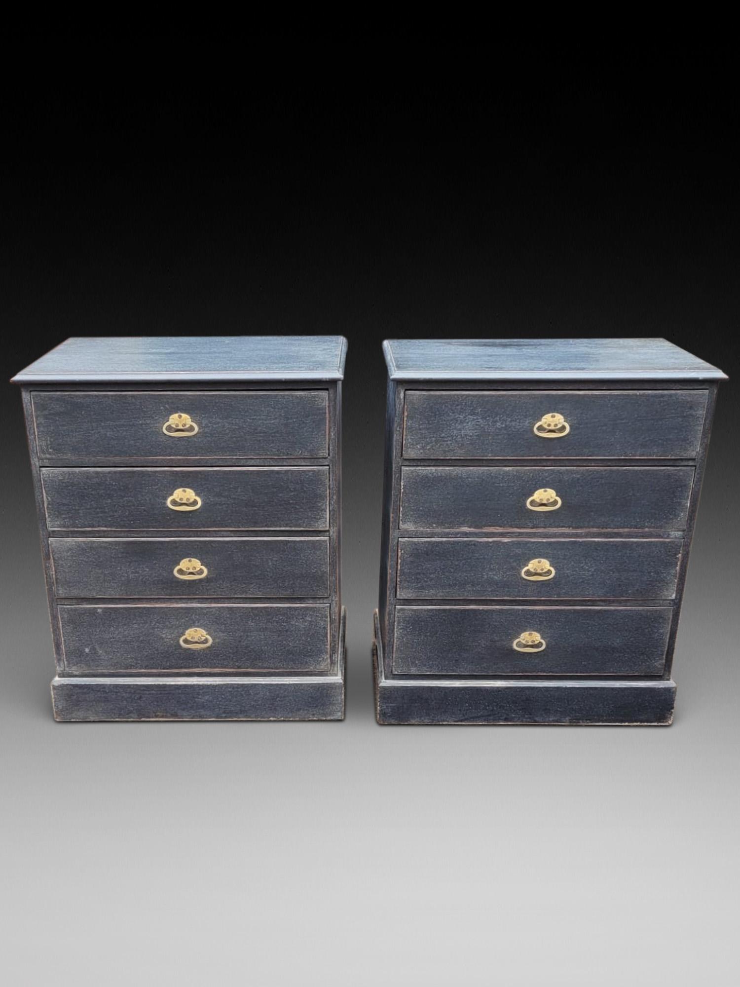 Pair of Georgian Style Chest of Drawers (1 of 3) Pair of Georgian Style Chest of Drawers (1 of 3)