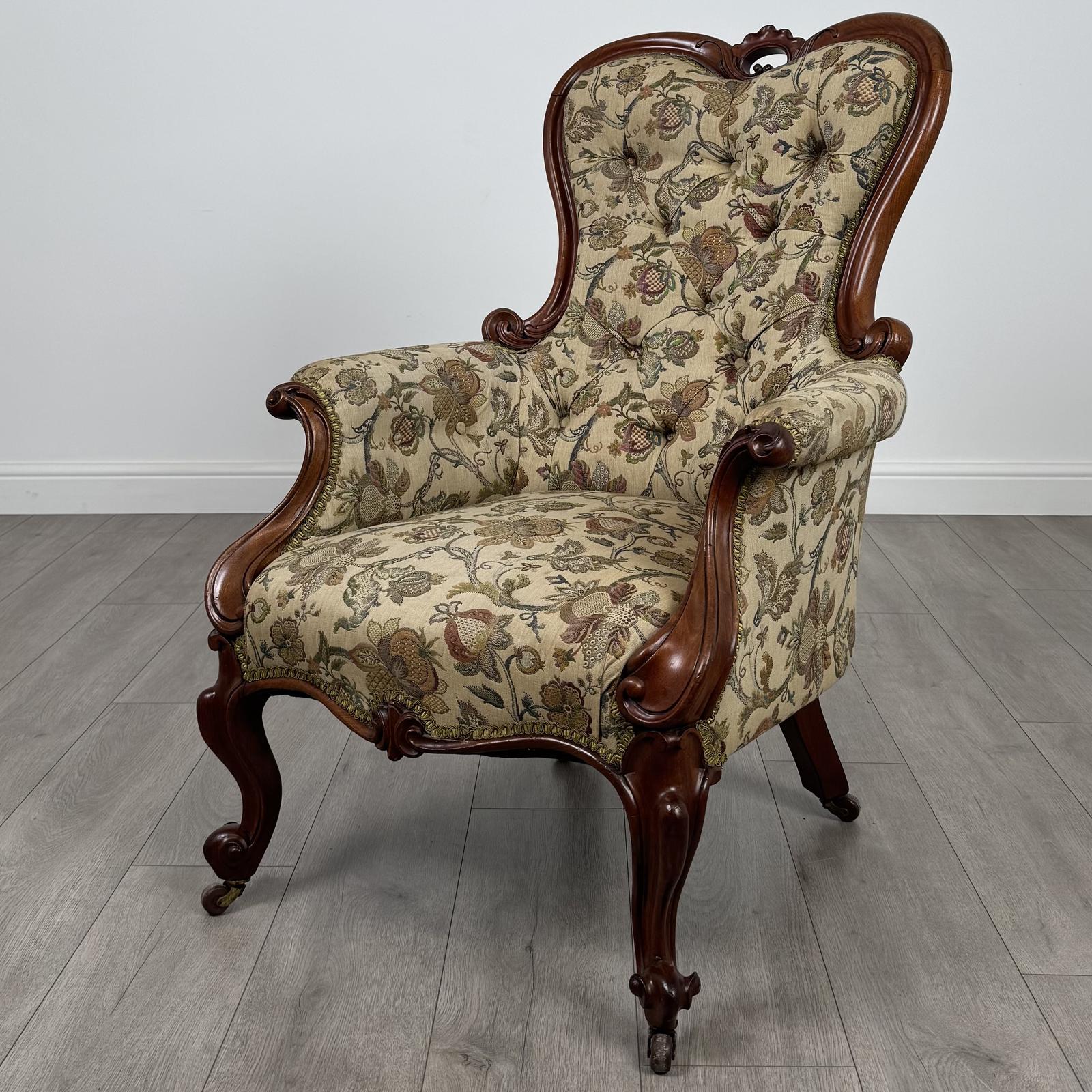 Antique 19th Century Fine Quality Armchair in Walnut (1 of 12)