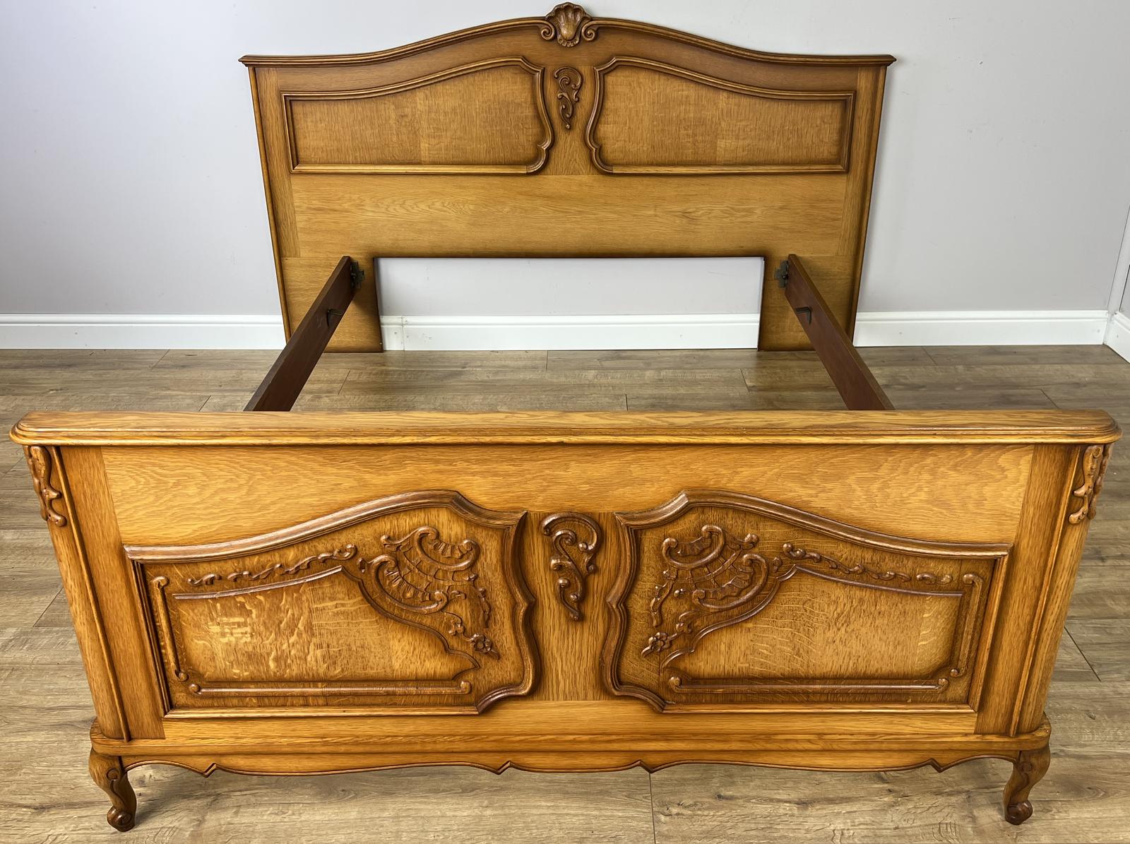 Bed Vintage French Style Double Frame Carved Headboard (1 of 9) Bed Vintage French Style Double Frame Carved Headboard (1 of 9)