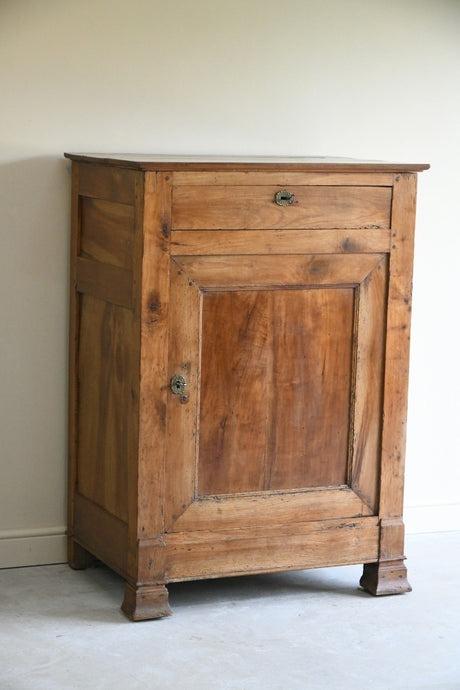 Provincial French Cupboard (1 of 12)