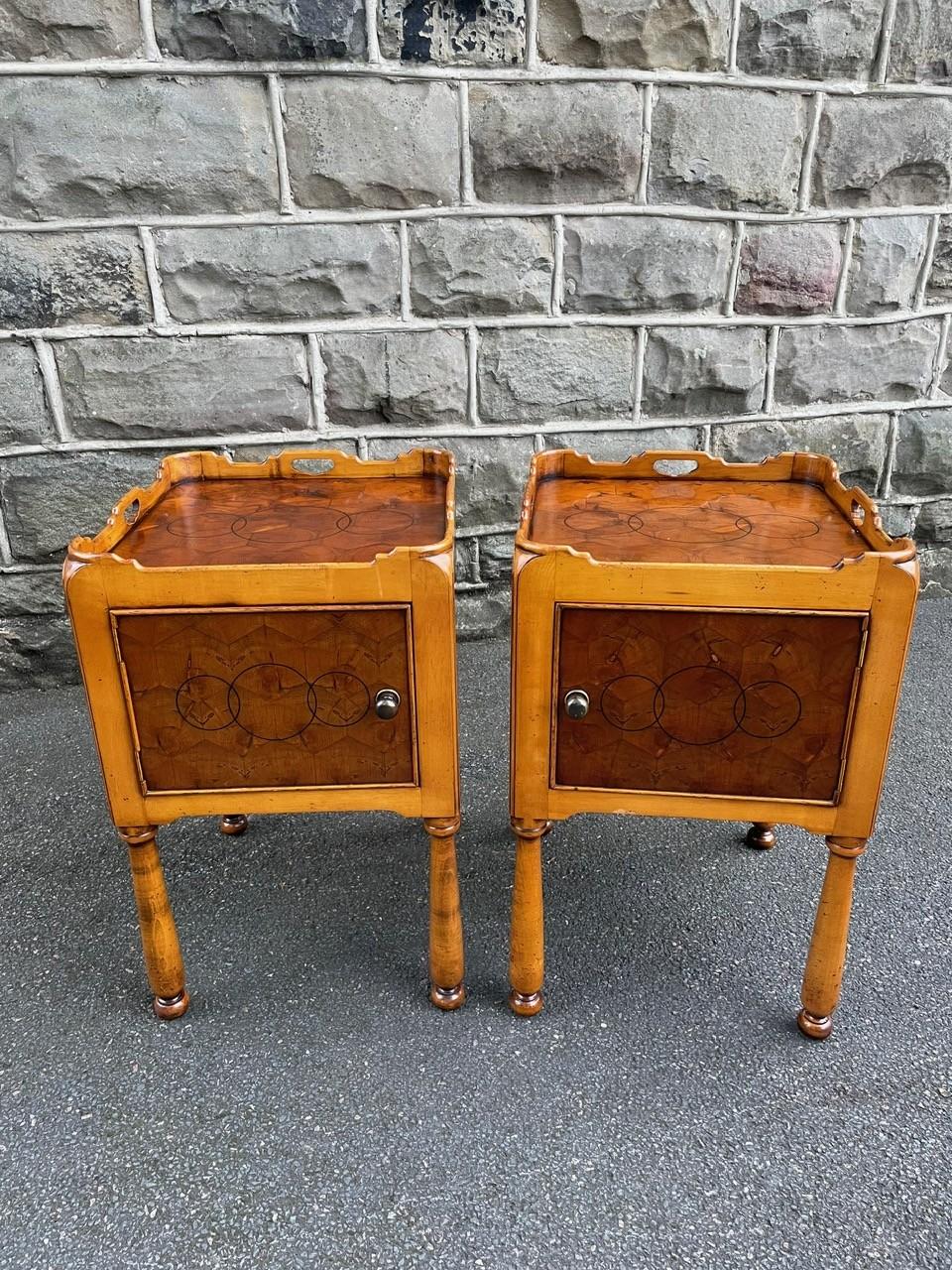 Quality Pair Qyster Walnut Tray Top Bedside Tables (1 of 14)