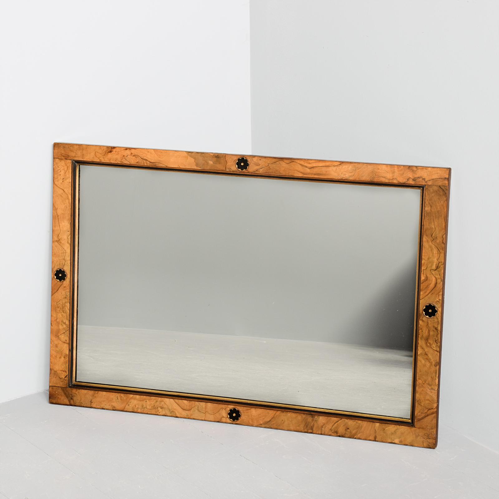 Aesthetic Movement Walnut and Parcel Gilt Mirror (1 of 7) Aesthetic Movement Walnut and Parcel Gilt Mirror (1 of 7)