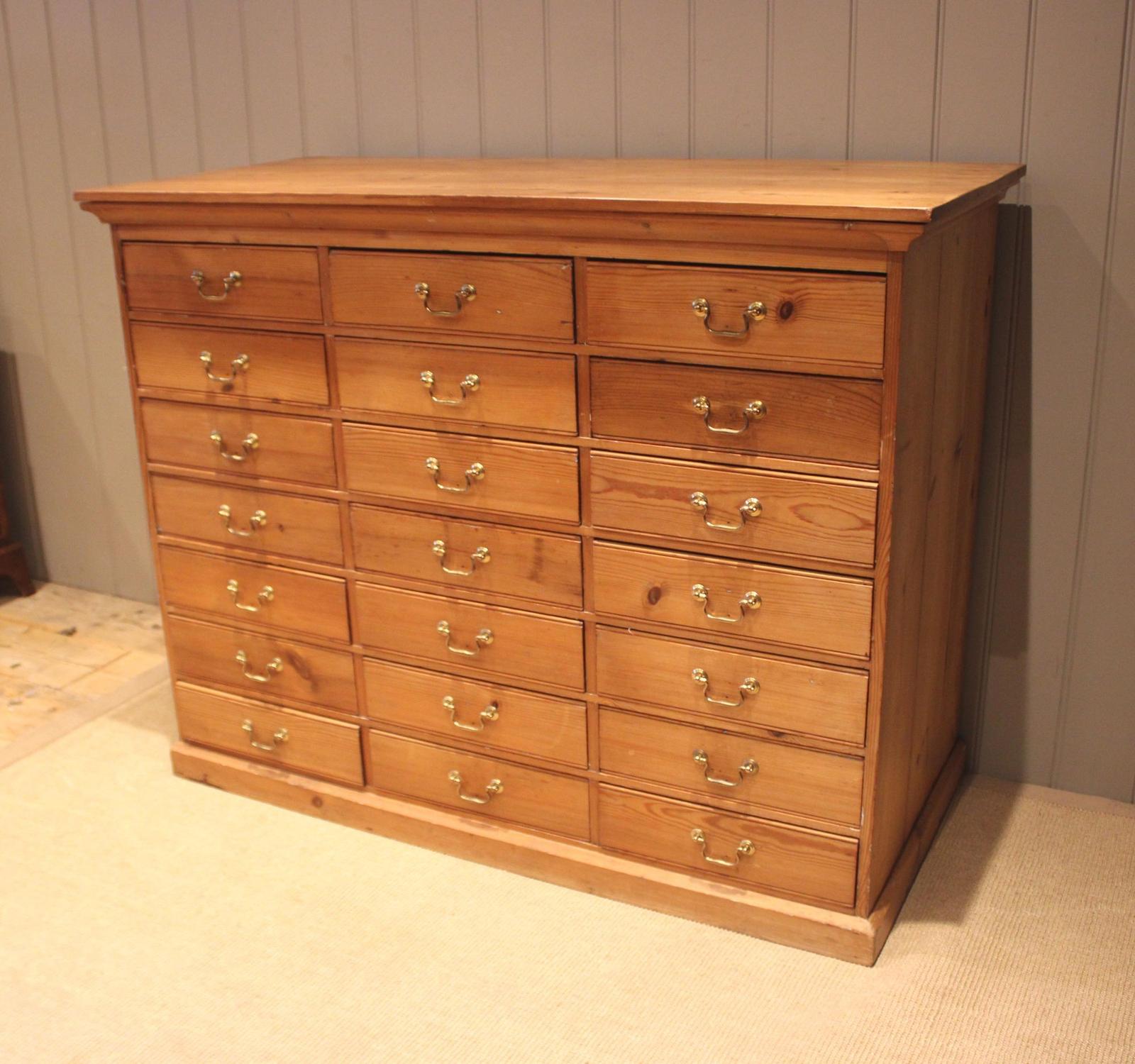 Substantial Pine Bank of Drawers (1 of 13)