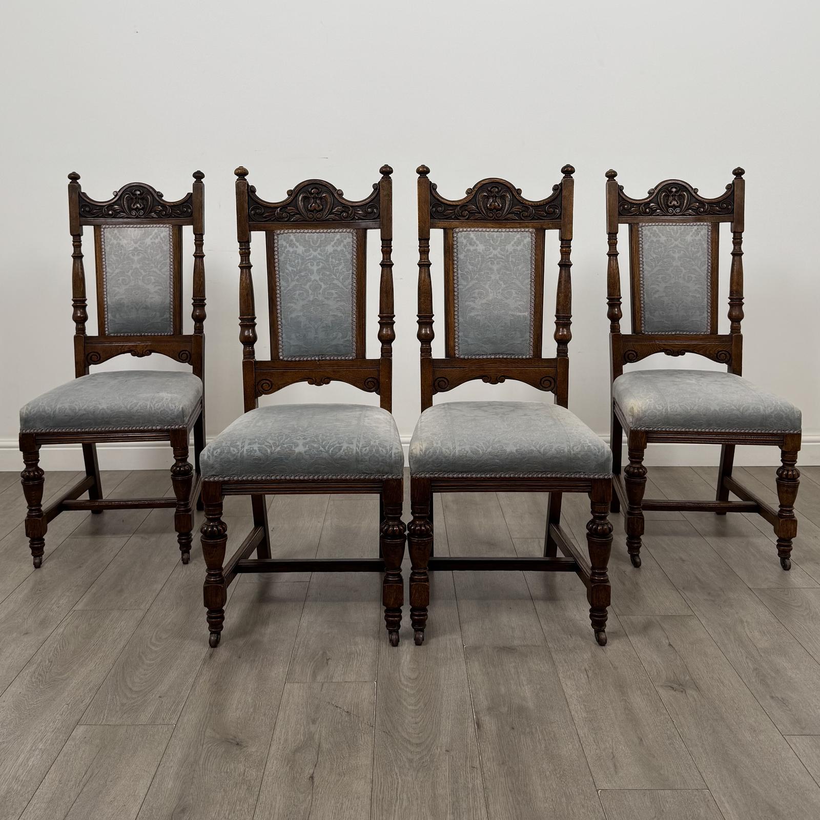 Antique 19th Century Victorian Set of 4 Dining Chairs in Oak (1 of 8) Antique 19th Century Victorian Set of 4 Dining Chairs in Oak (1 of 8)