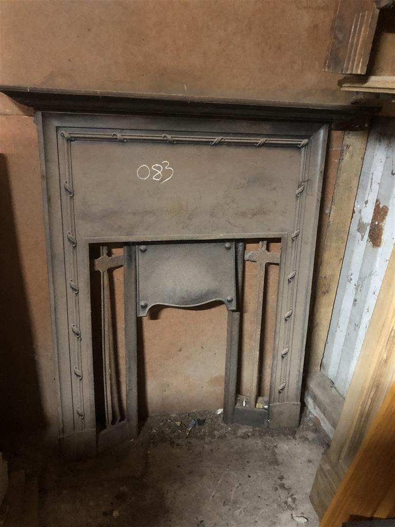 Antique Edwardian Cast Iron Fireplace Surround with Mantelpiece (1 of 3) Antique Edwardian Cast Iron Fireplace Surround with Mantelpiece (1 of 3)