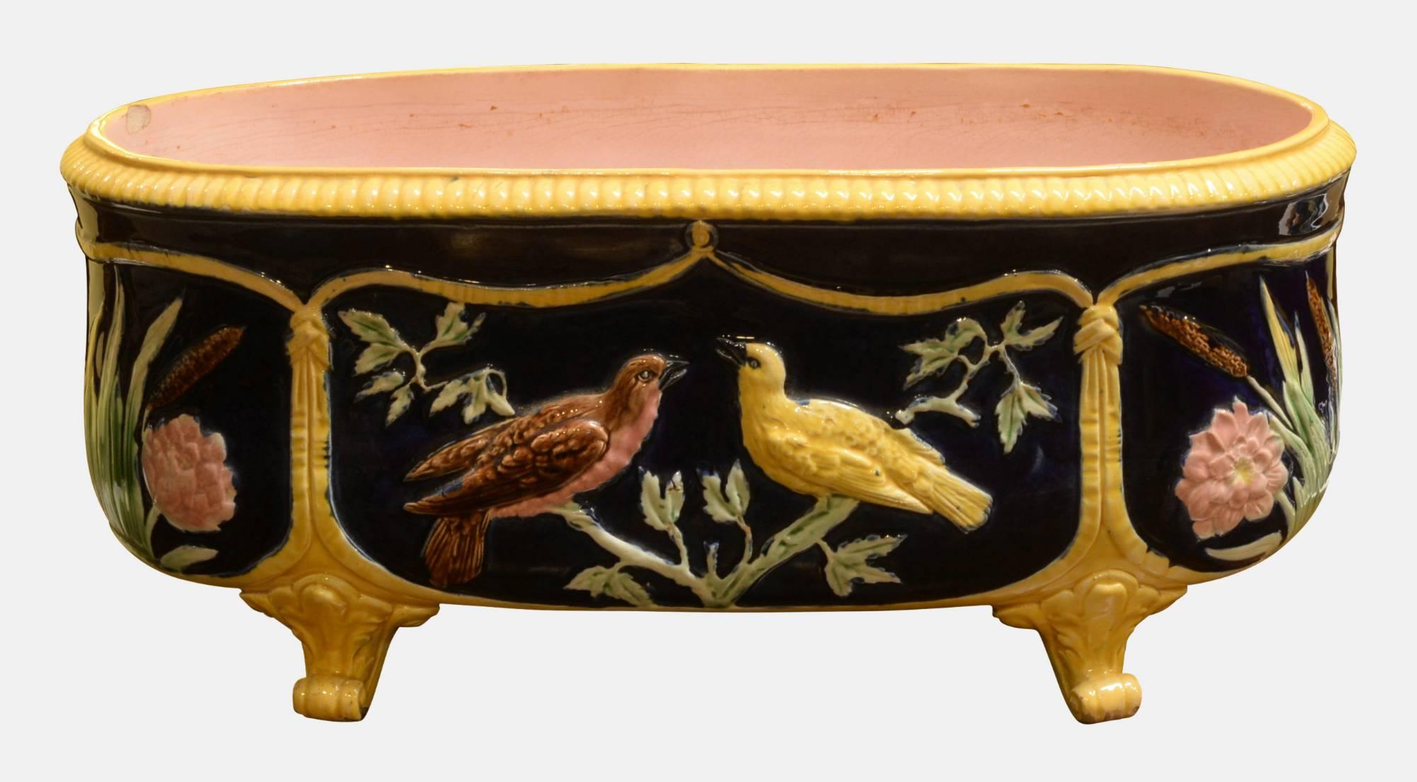 Victorian George Jones Style Majolica Jardiniere (1 of 1) Victorian George Jones Style Majolica Jardiniere (1 of 1)