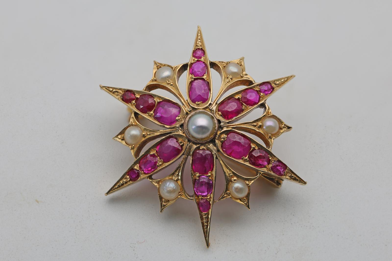 Antique Ruby and Pearl Starburst Gold Brooch. (1 of 2)