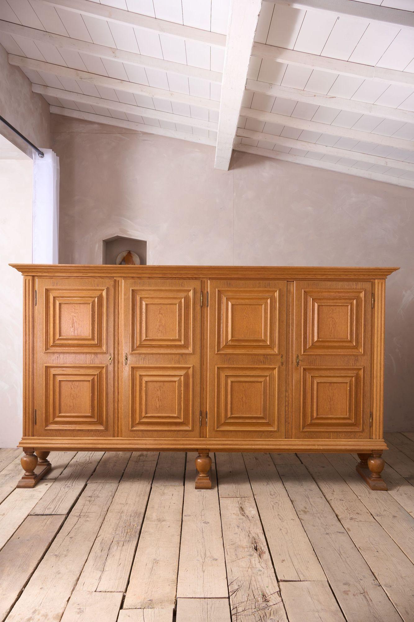 Mid 20th Century Solid Oak Brutalist Sideboard (1 of 8) Mid 20th Century Solid Oak Brutalist Sideboard (1 of 8)