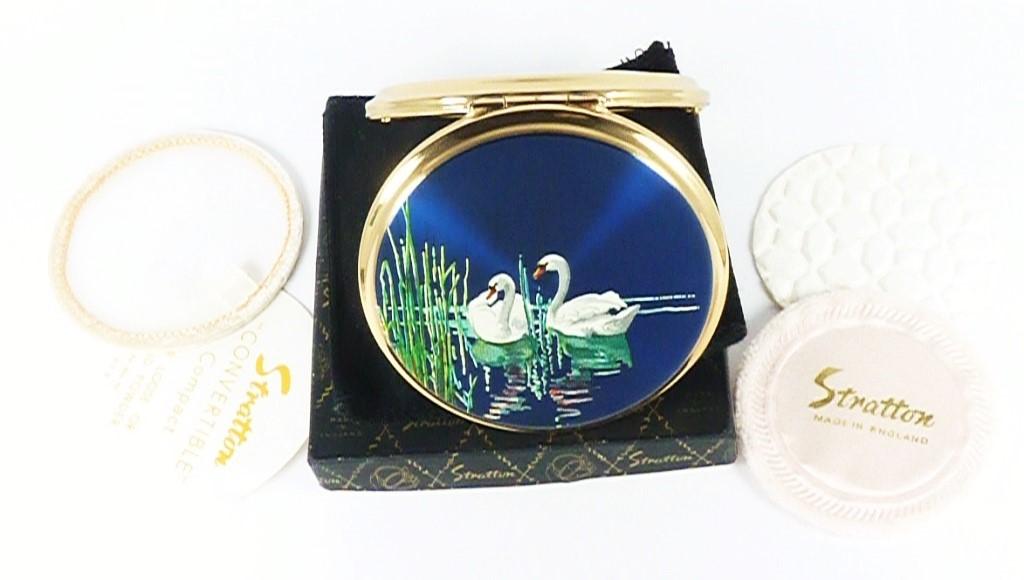 Unused Stratton Convertible Swan Powder Compact (1 of 8) Unused Stratton Convertible Swan Powder Compact (1 of 8)