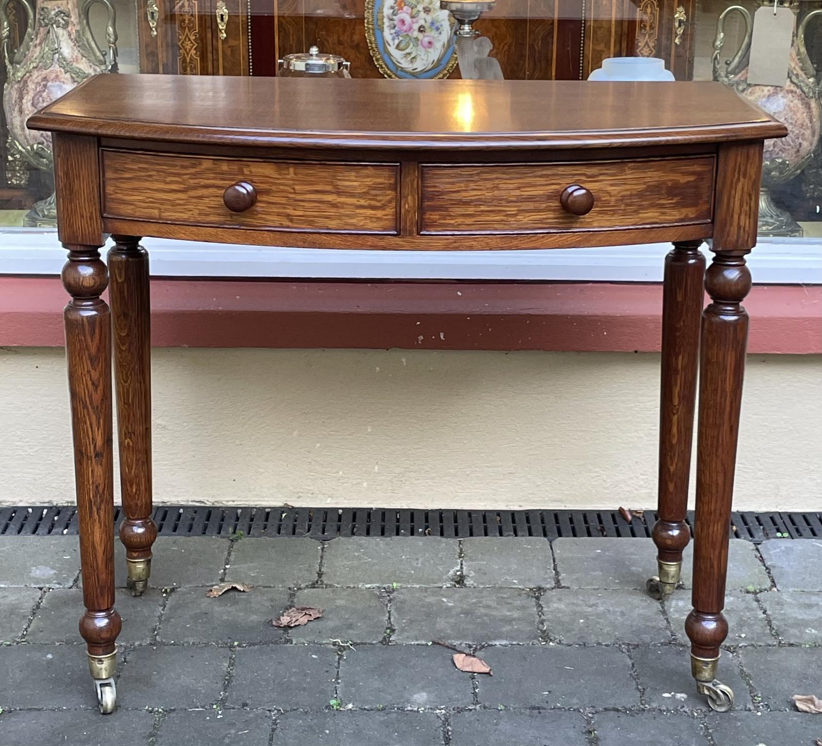 Good 19th Century Oak Bow Fronted Side Table (1 of 8) Good 19th Century Oak Bow Fronted Side Table (1 of 8)